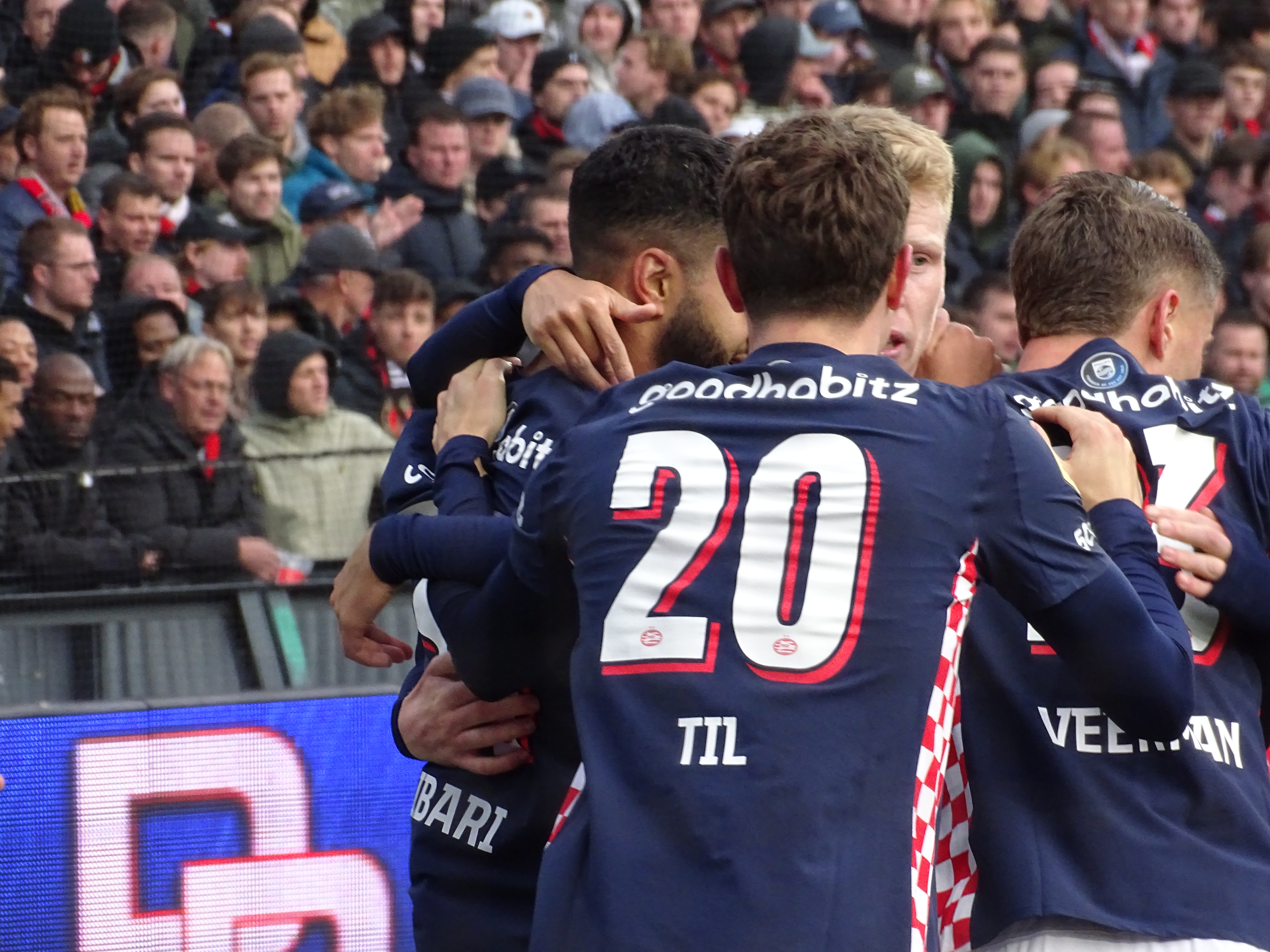 feyenoord-vs-psv-eindhoven-2-3-jim-breeman-sports-photography-57