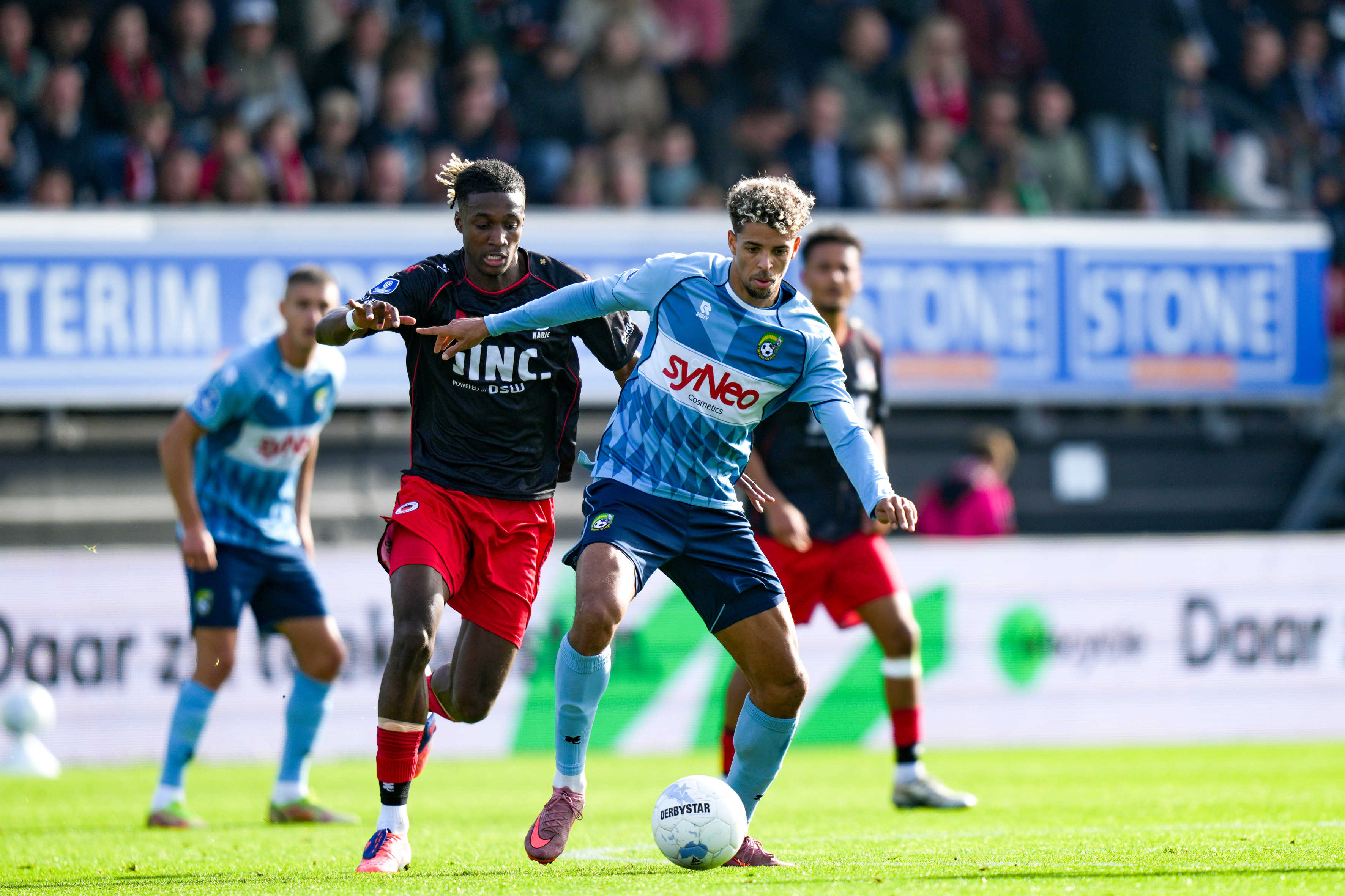 Feyenoord-huurling Nadje schittert bij Excelsior: ‘Hier ben ik voetballer voor geworden’