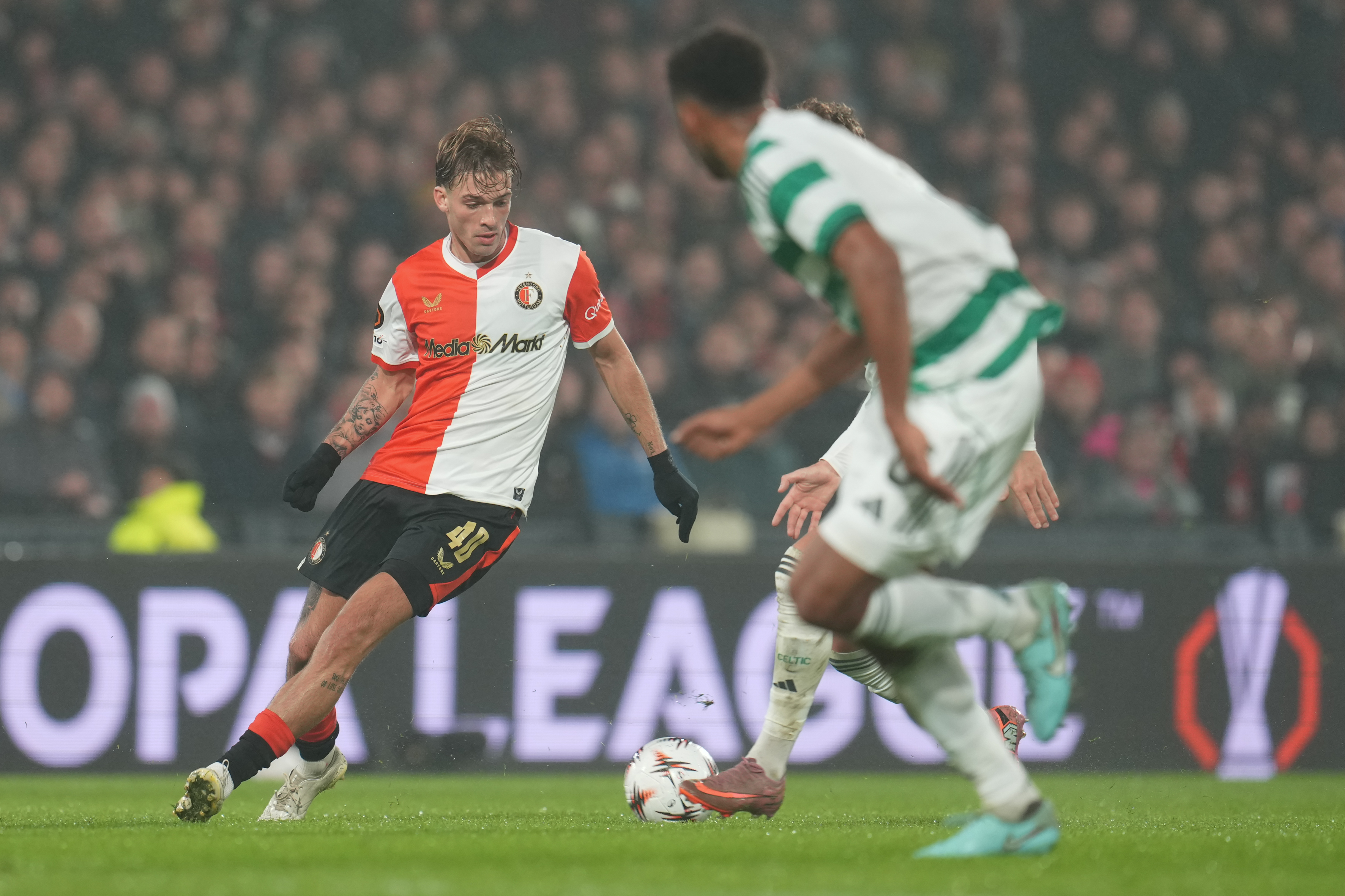 Cijfers • Valente blijft als enige overeind in stortvloed aan onvoldoendes