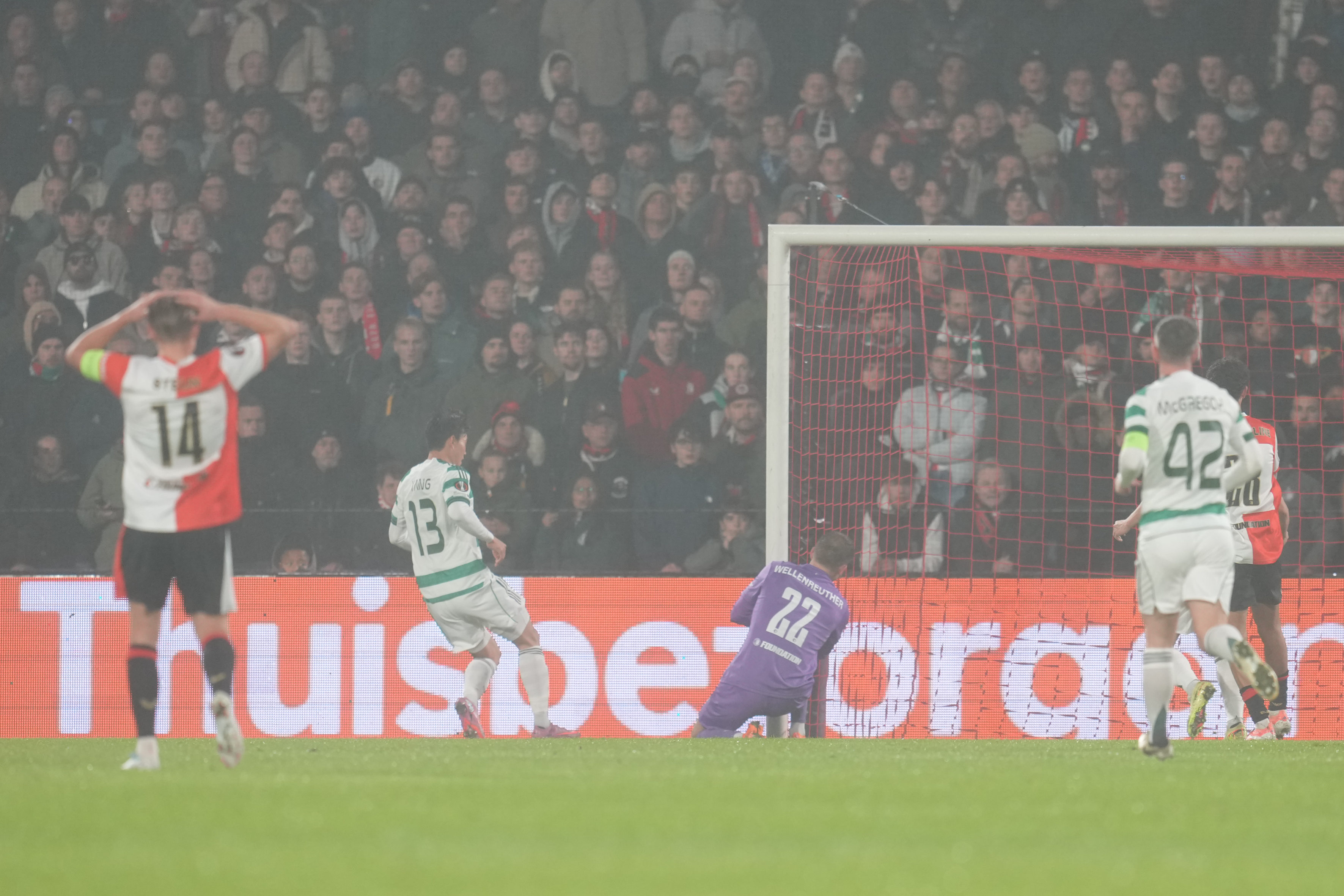 Liveblog • Futloos Feyenoord machteloos tegen Celtic 1-3 [FT]