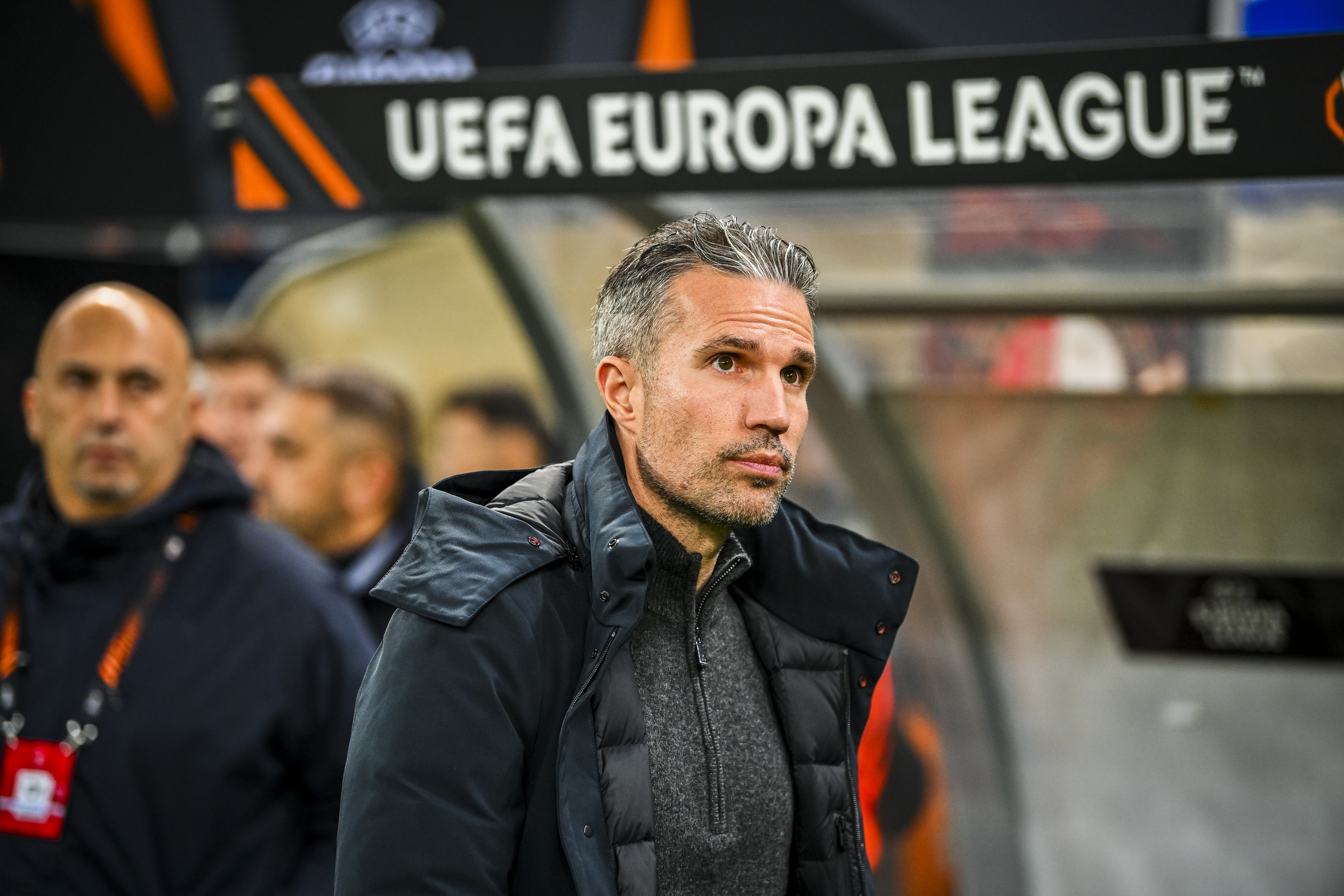 Van Persie kritisch: "Ik vond alle wissels slecht invallen"