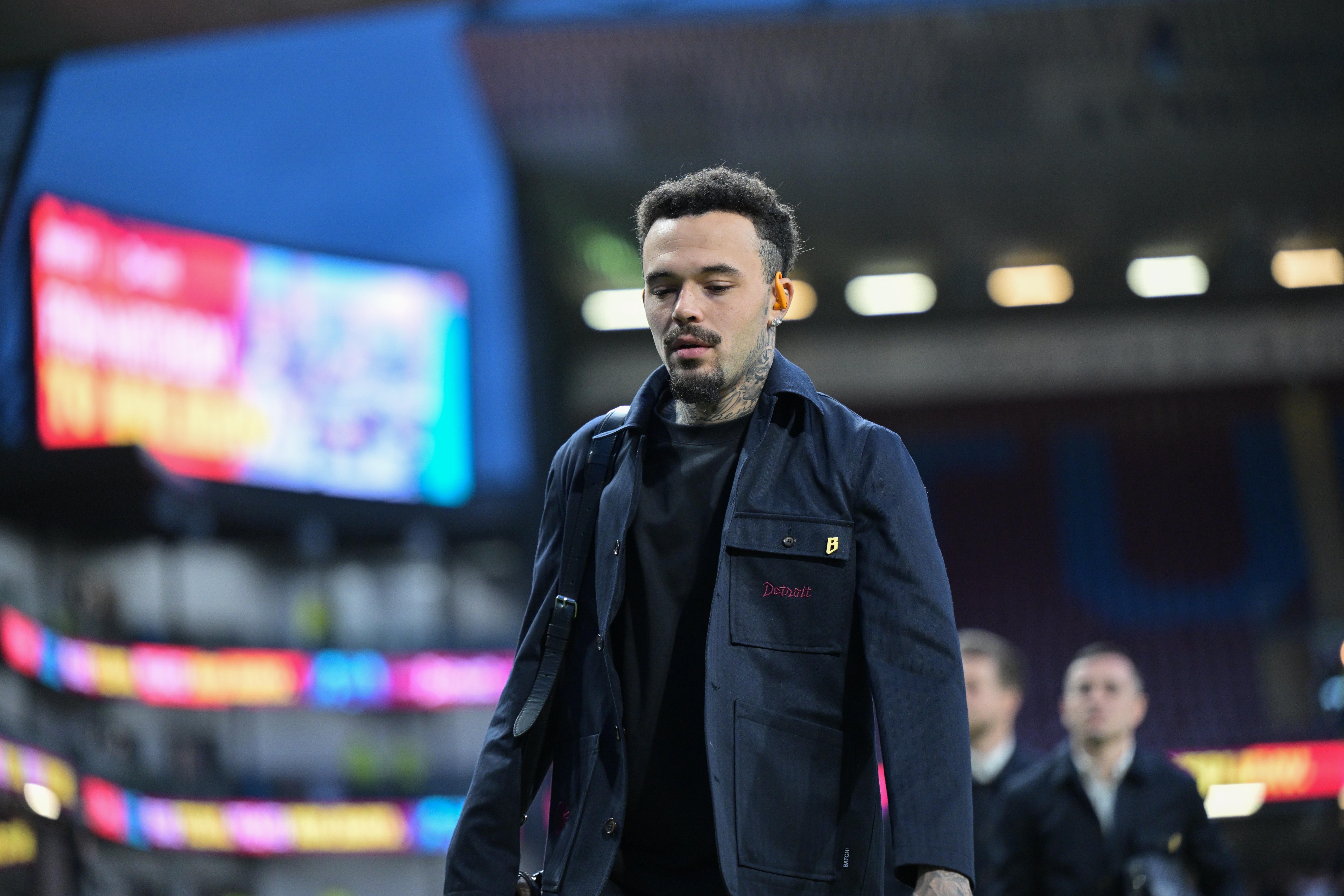 VI: 'Transfer van Hartman naar Ajax van de baan'