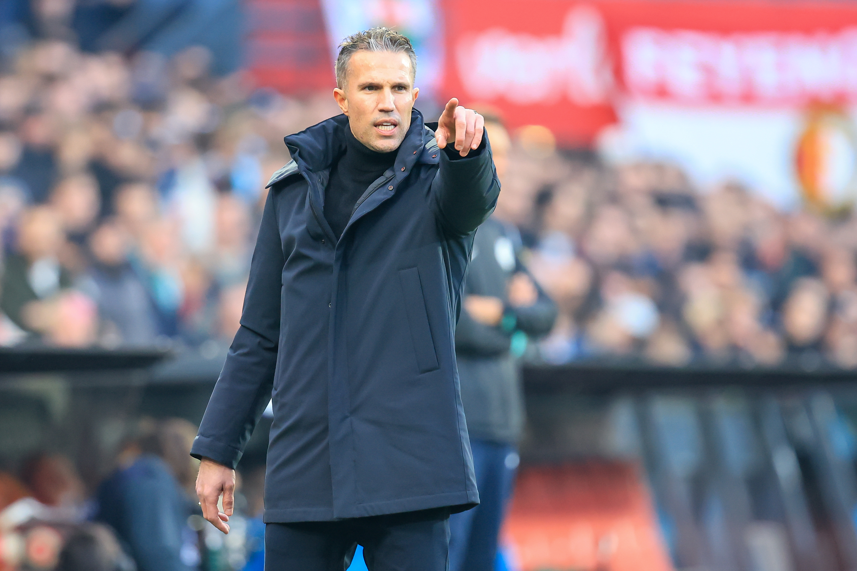 Van Persie zag veerkracht bij zijn spelers: "Dat vind ik heel mooi om te zien"