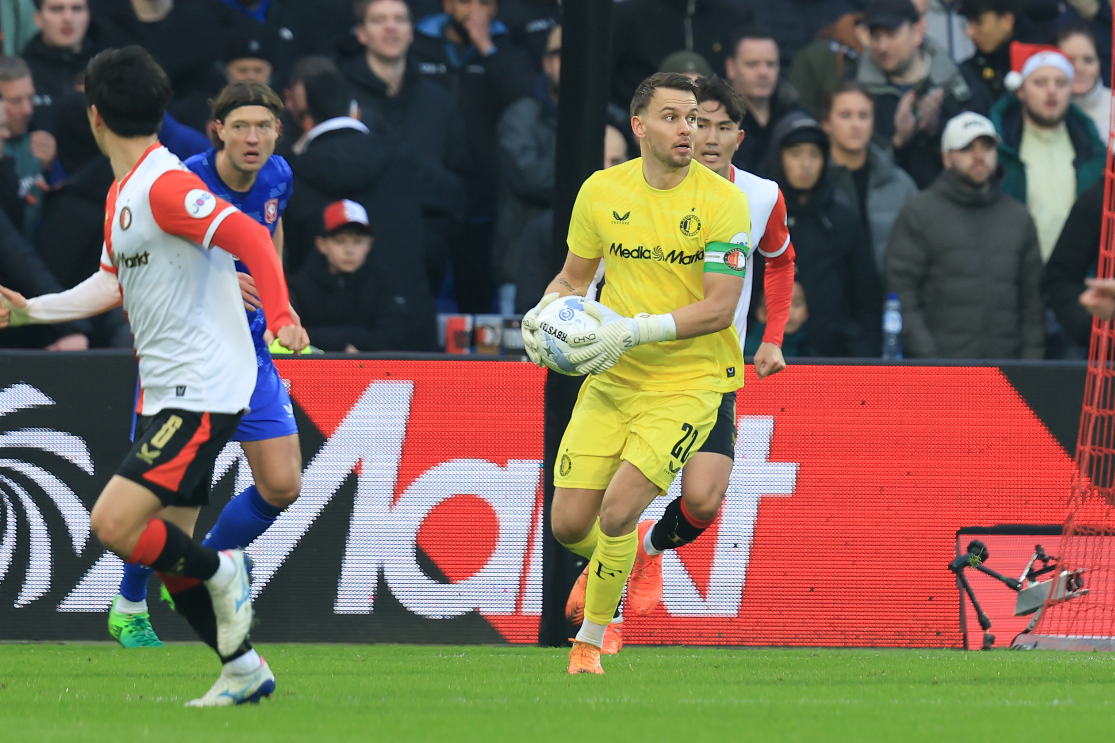 Wellenreuther kritisch: "Als je daarnaar kijkt, moeten we blij zijn met een punt"