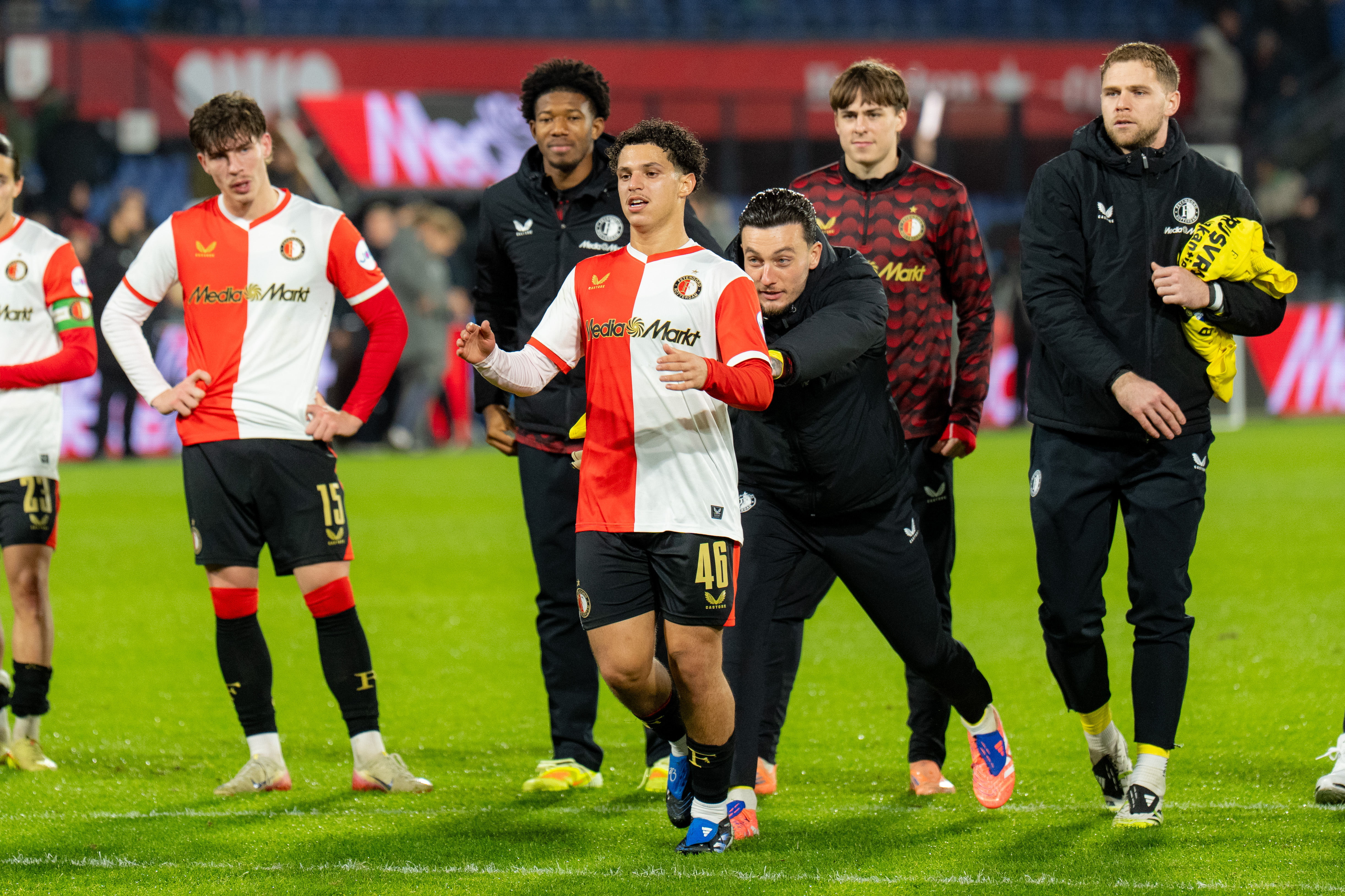 'Gesprekken tussen Feyenoord en Ayoub Ouarghi boeken vooruitgang'