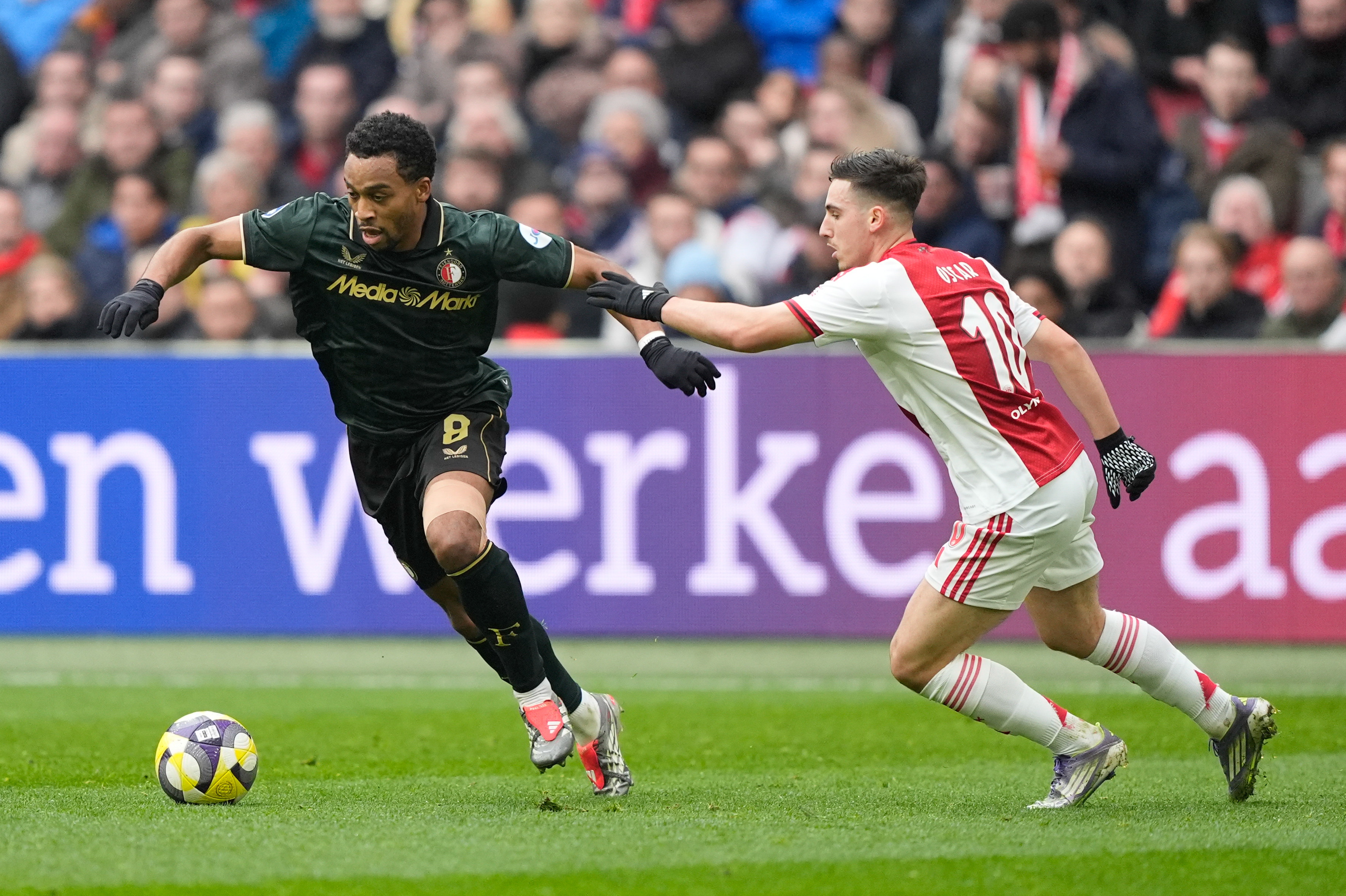 Timber: "Het heeft geen nut om te focussen op de spelers die nu vertrekken naar de Afrika Cup"