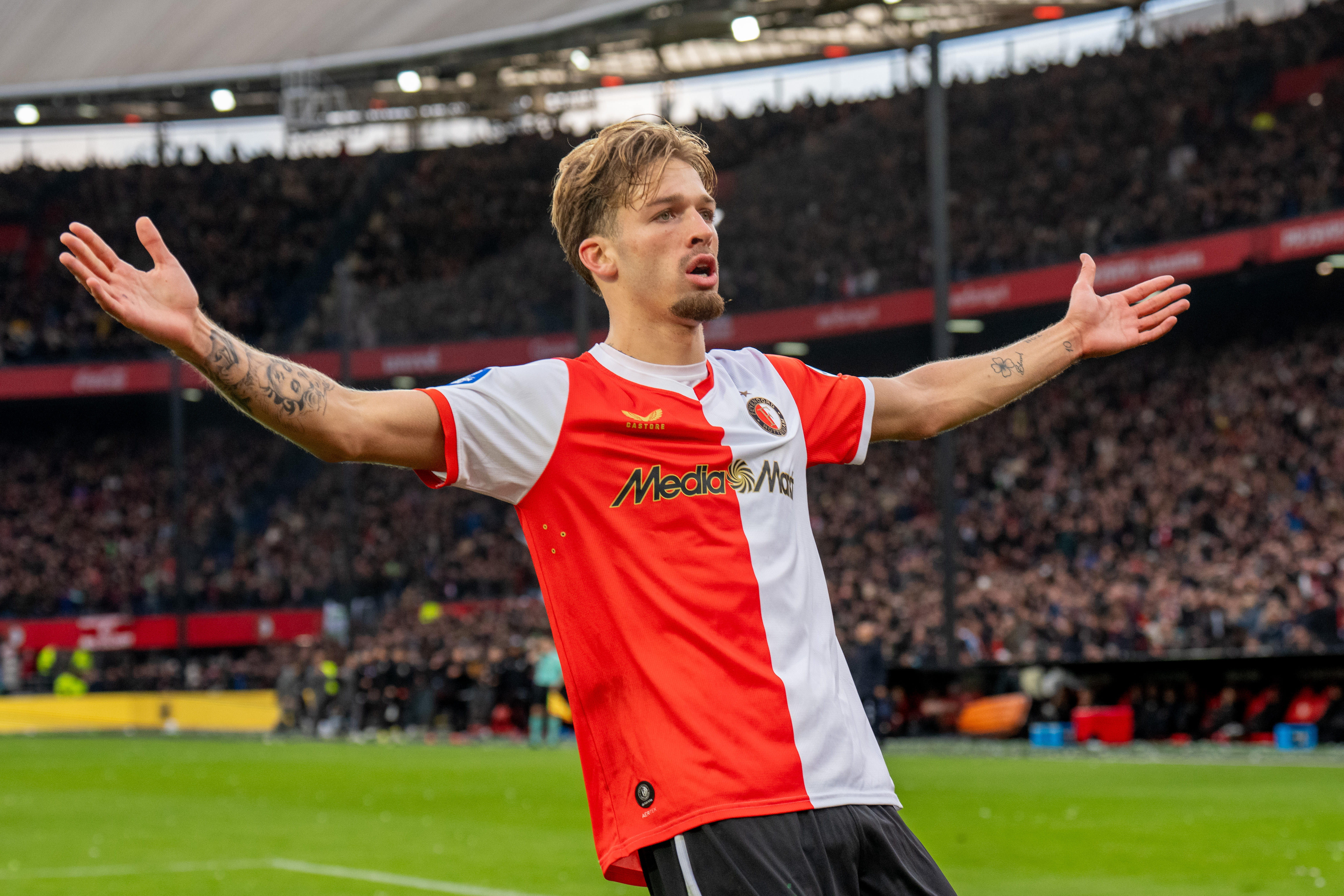 Valente onderstreept groei met nieuw rugnummer