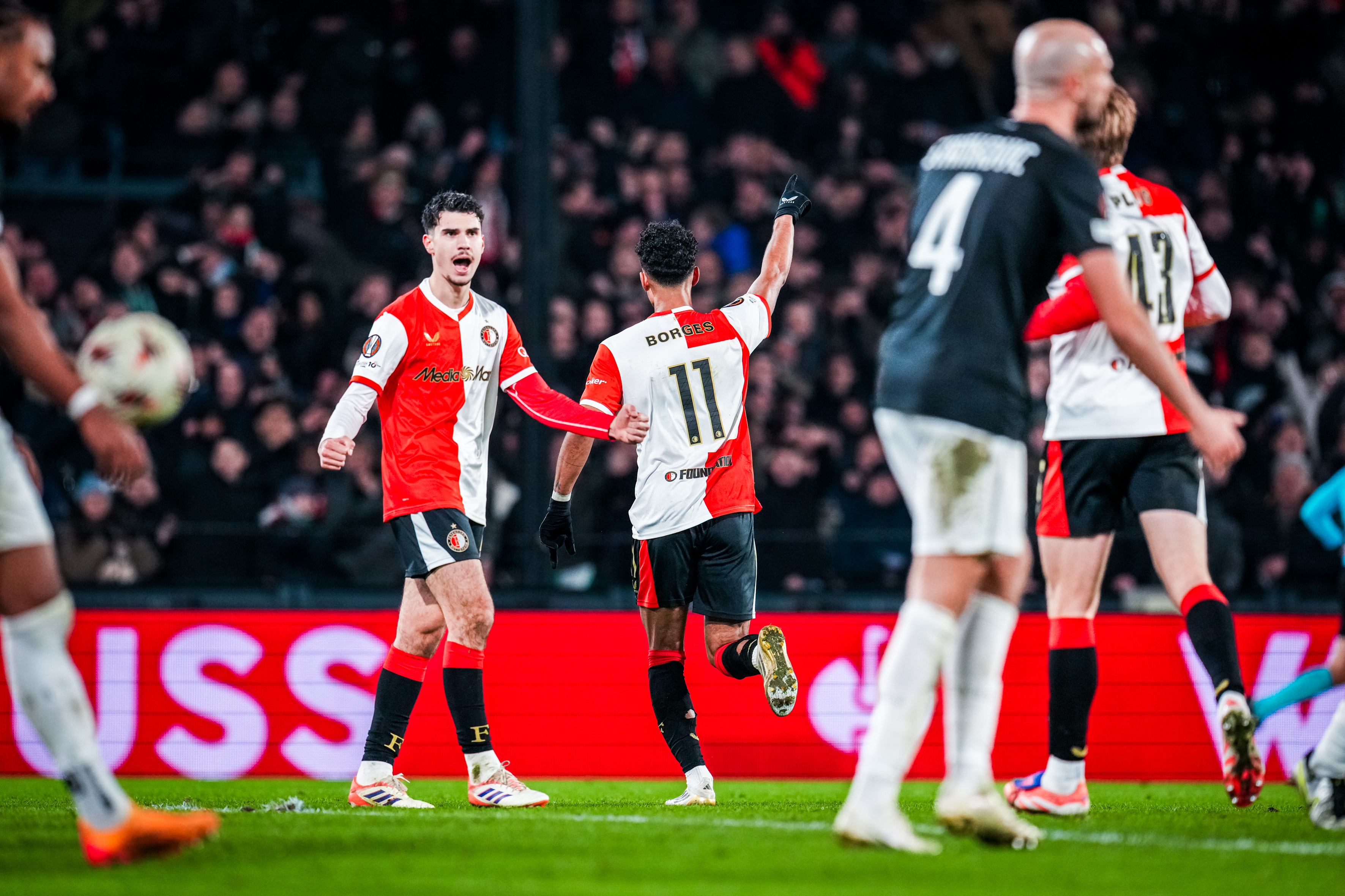 Beoordeel de spelers van Feyenoord na het thuisduel tegen Sturm Graz