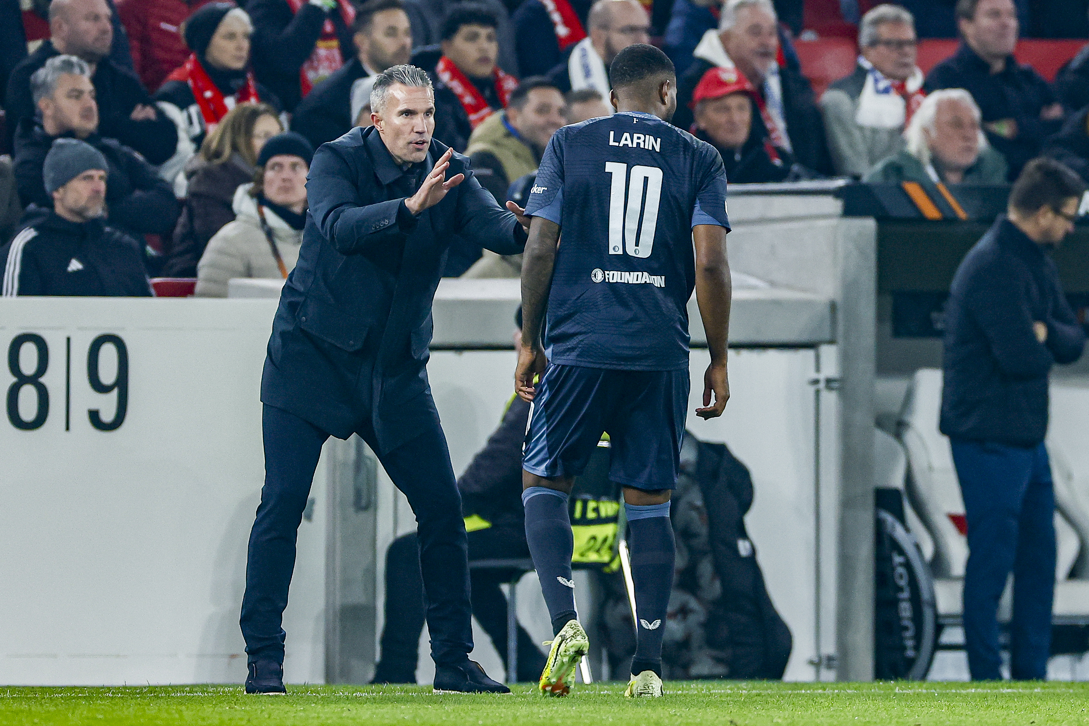 larin-en-van-persie-proshots