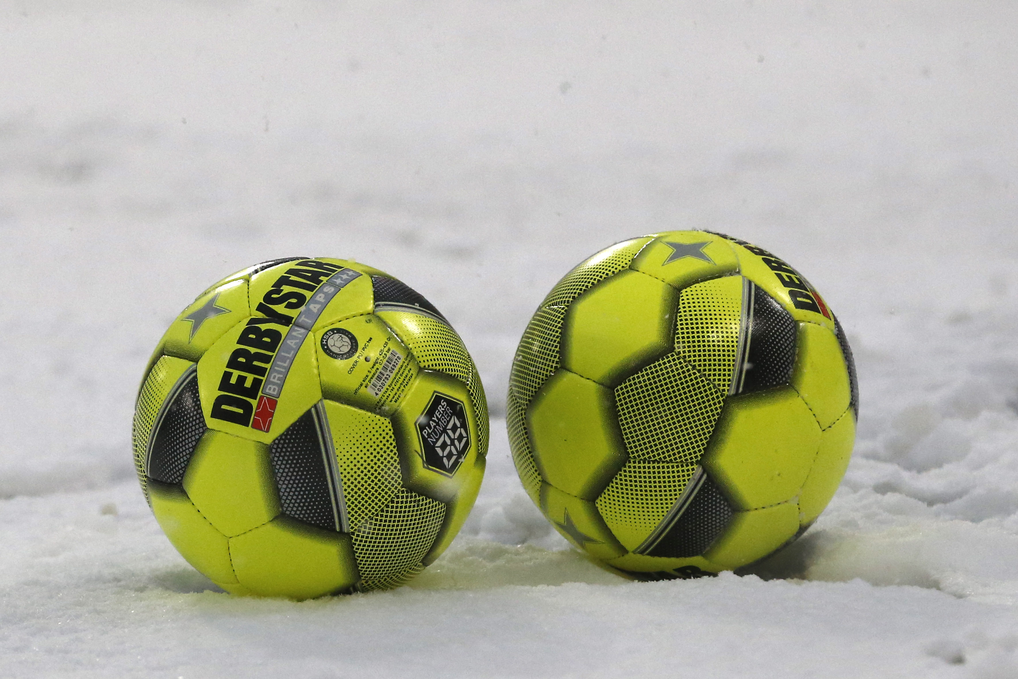 'KNVB verwacht geen ingrijpen: wedstrijd gaat voorlopig door'