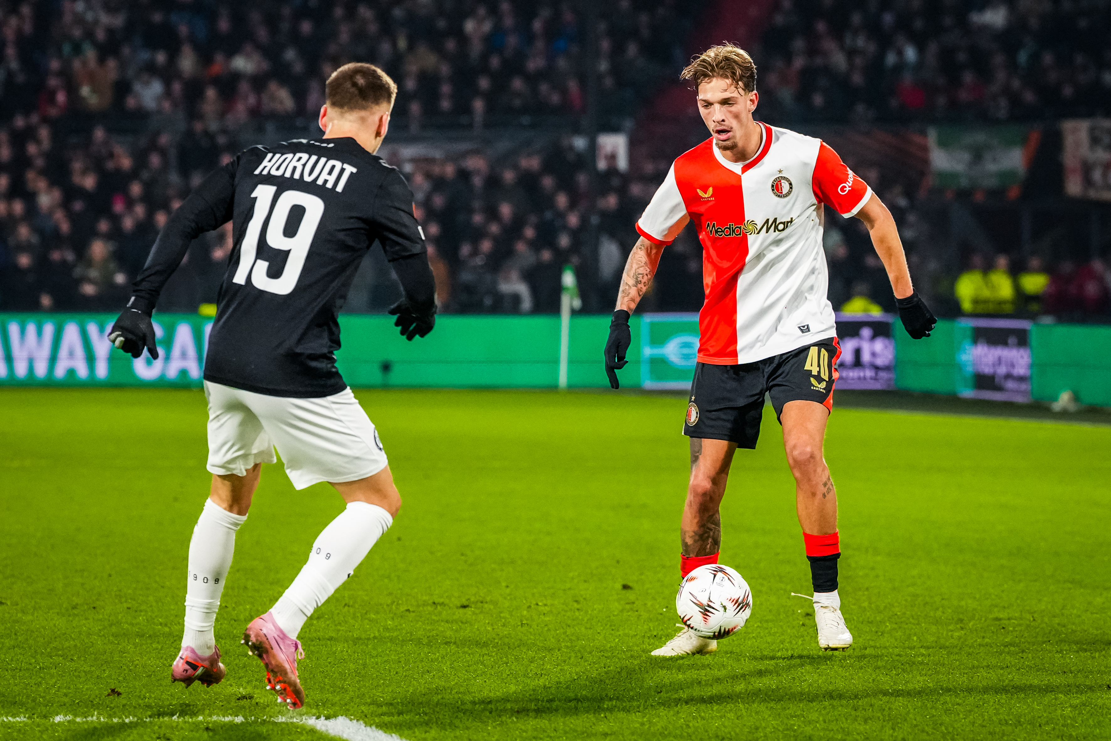 Valente opgelucht na zege: “Dit hebben we wel even gemist”