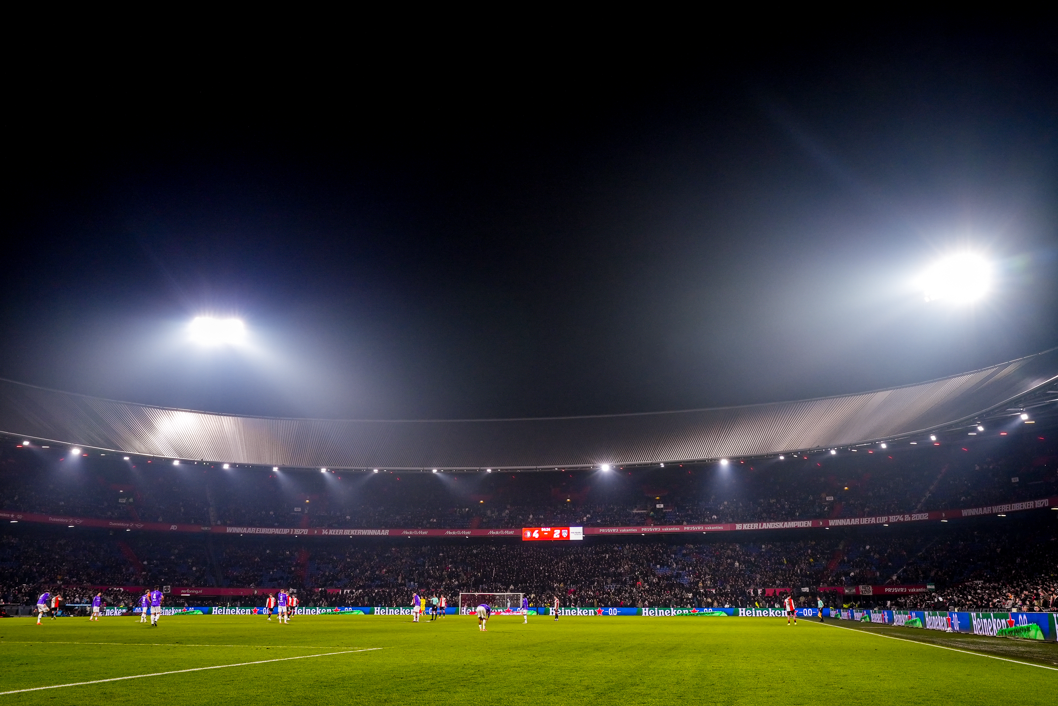 Data keihard: Feyenoord had duel met hekkensluiter moeten verliezen