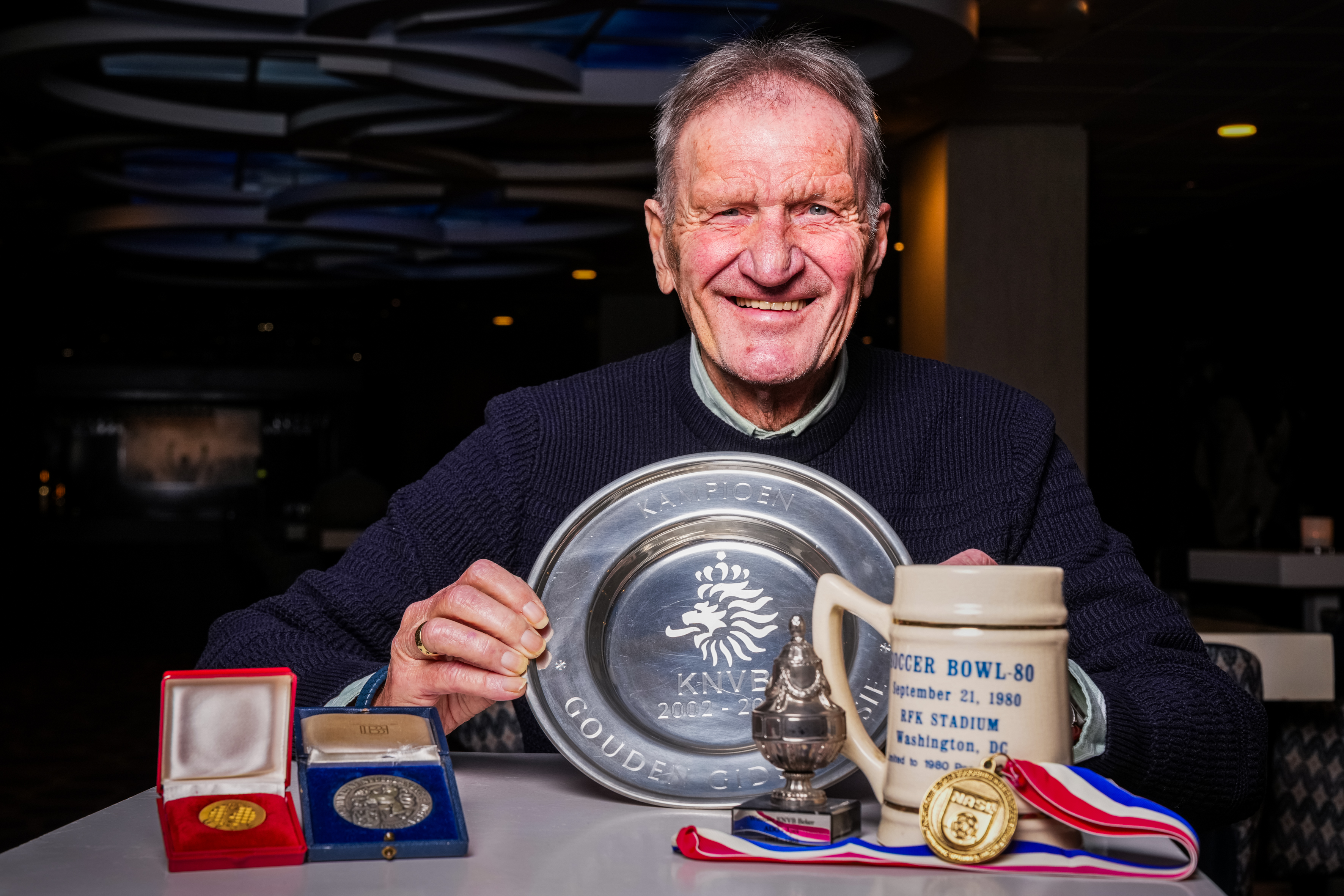 Schoenmaker over magische jaren met Van Hanegem: "Ik liep alvast terug in de UEFA Cup-finale"