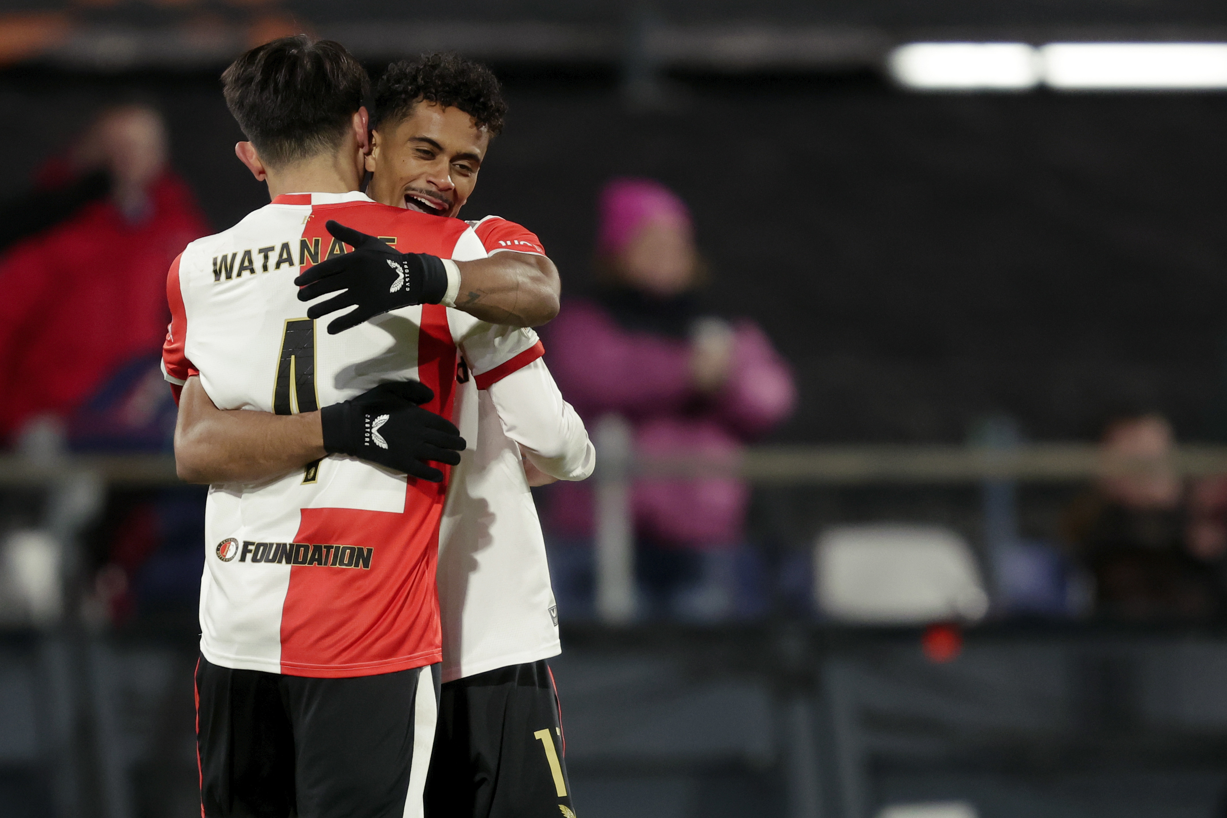 Liveblog • Feyenoord razendsnel op voorsprong in slordig duel met Sturm Graz [1-0]