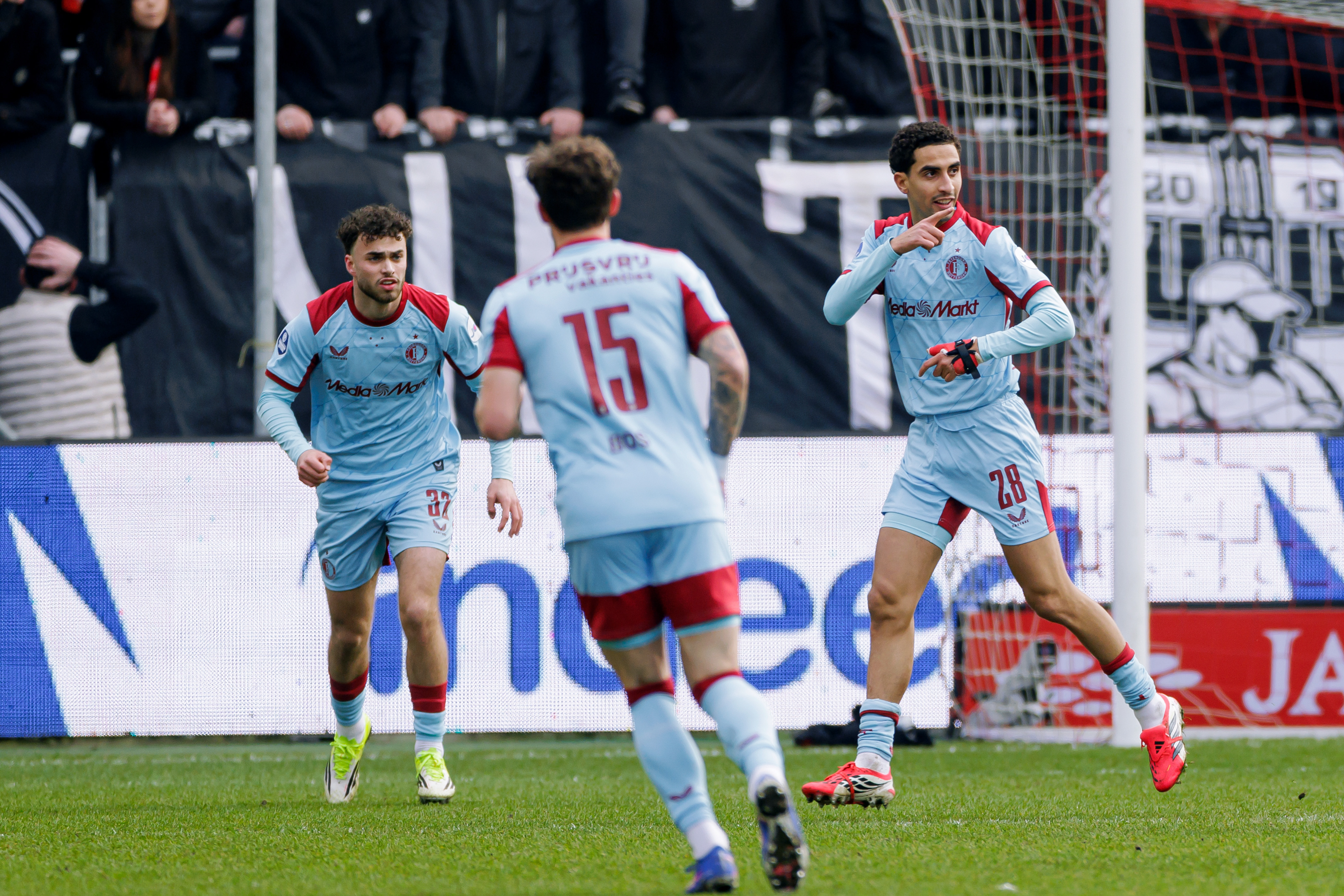 Liveblog • Feyenoord wint in Utrecht [FT]