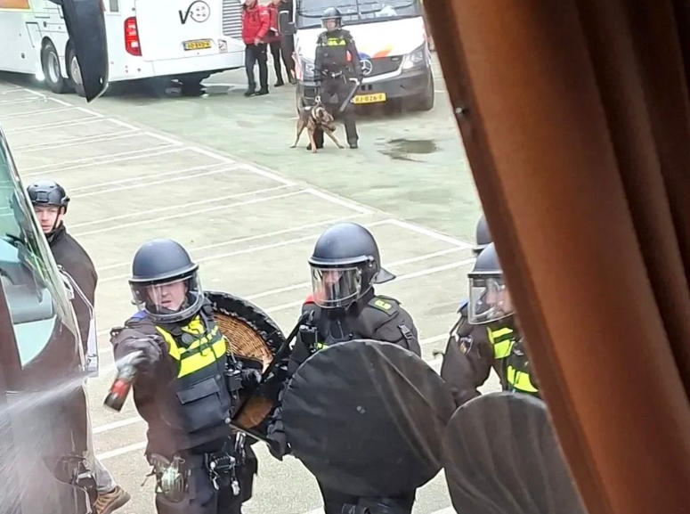 Harde kritiek op politie en weinig vertrouwen in onderzoek: “Dat is een volledig interne aangelegenheid”