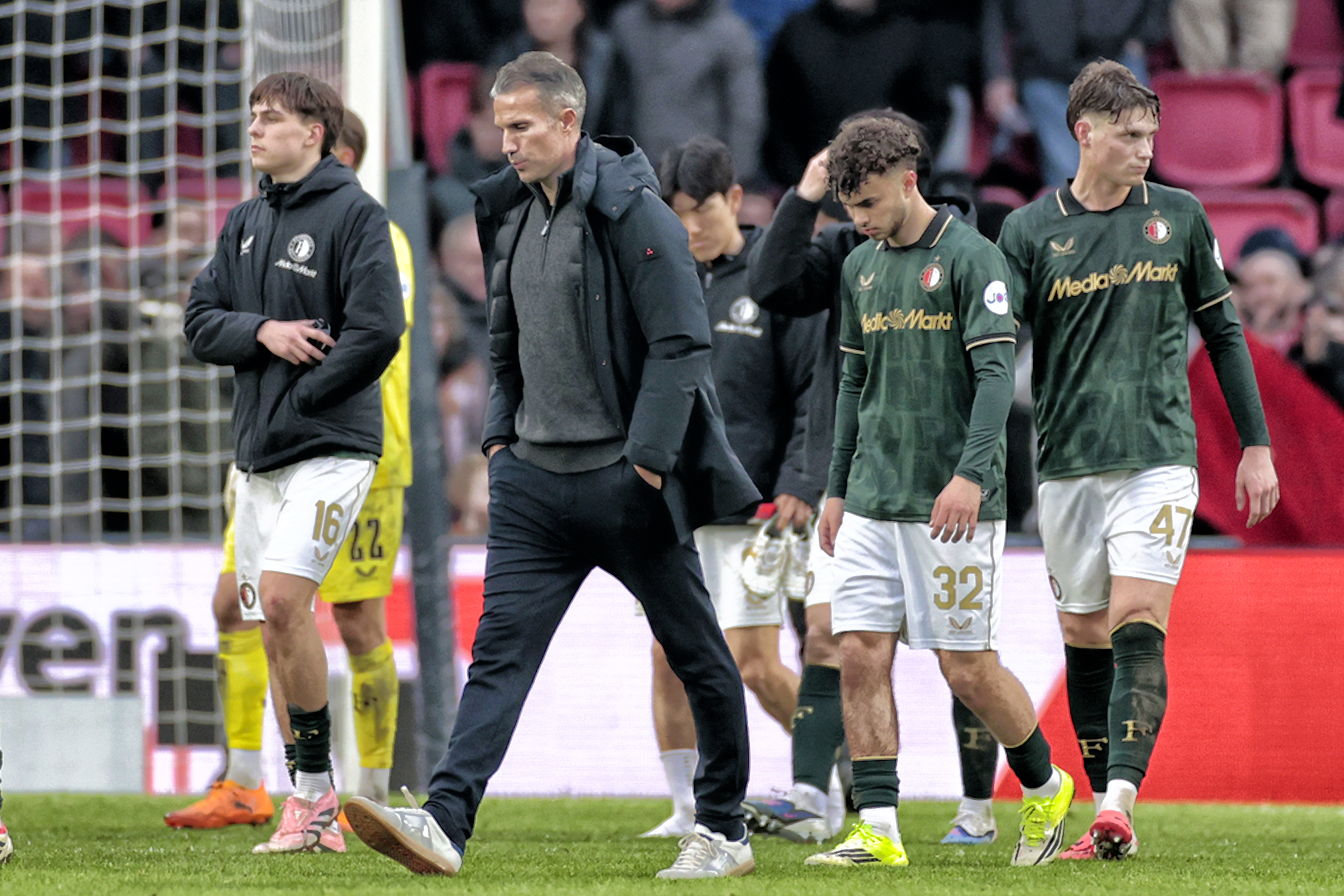 Van Persie: "Ik ben geen opgever en zal blijven strijden voor de club"