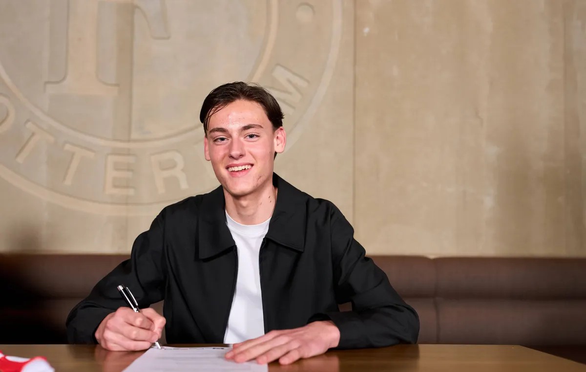 Feyenoord legt Noud Quaars vast