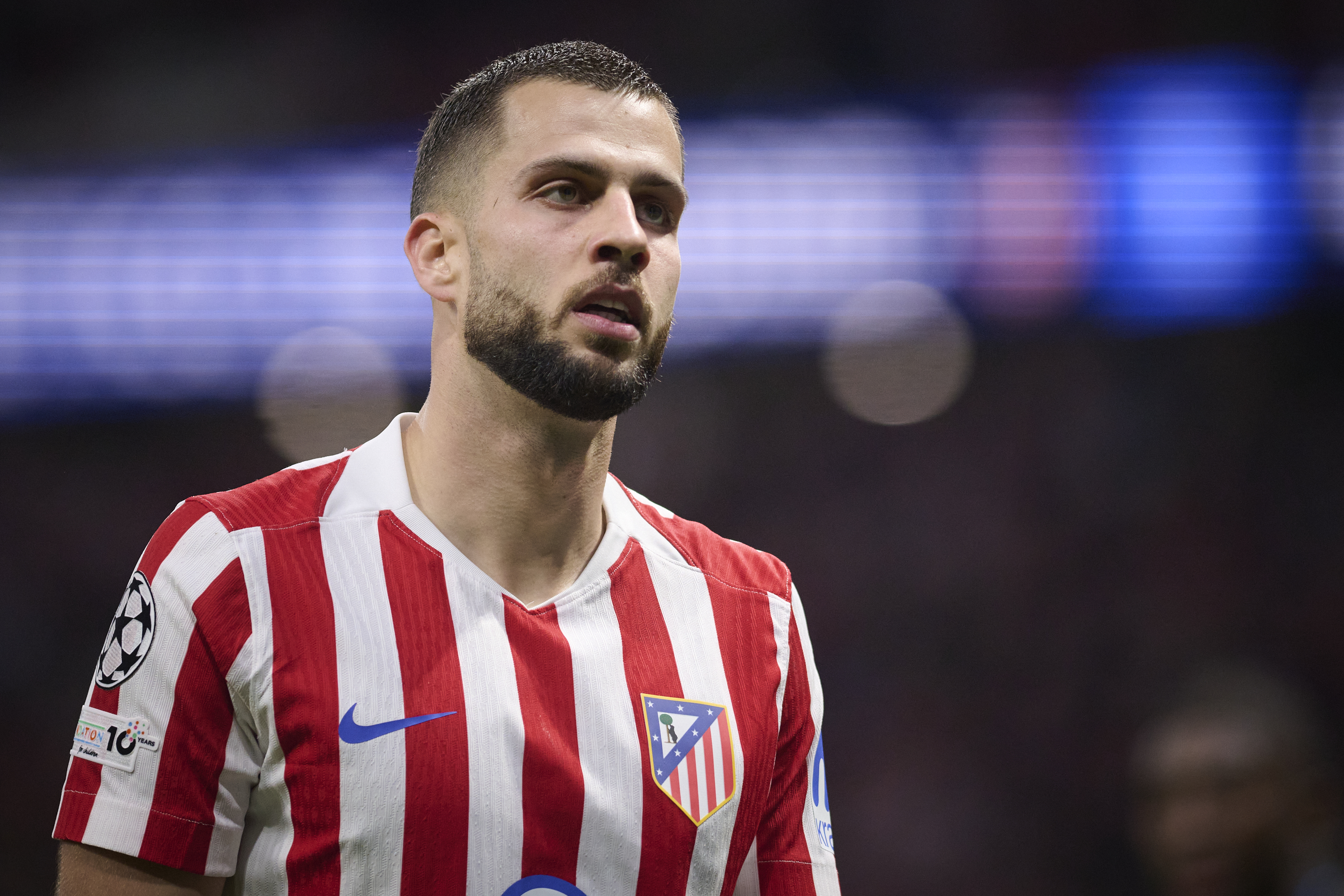 Van Rotterdamse zekerheid naar Madrileense klasse: het succesverhaal van David Hancko