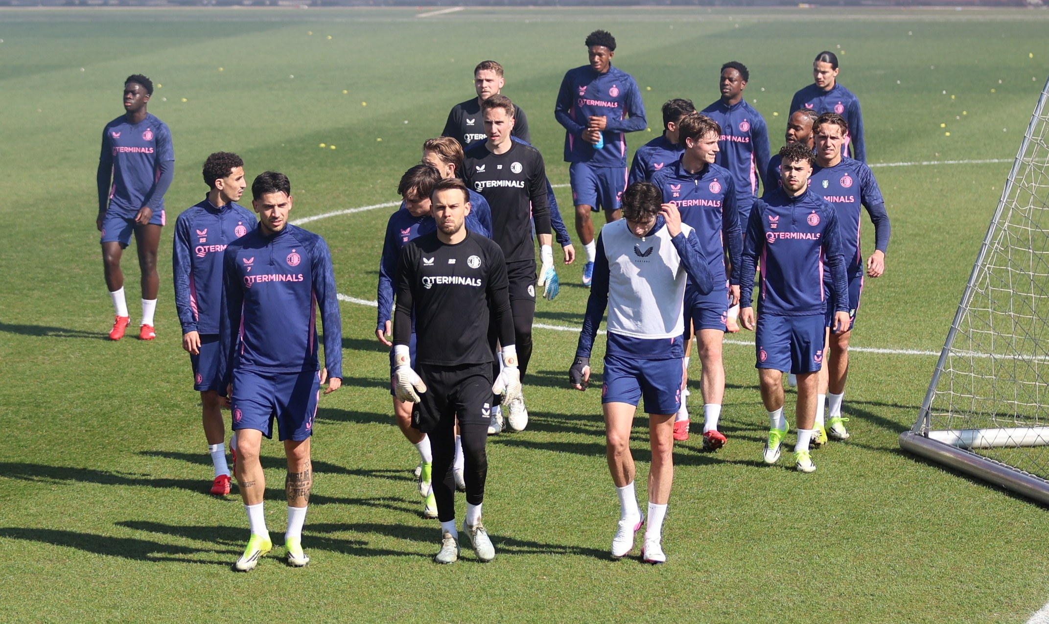 laatste-training-voor-de-klassieker-jim-breeman-sports-photography-24