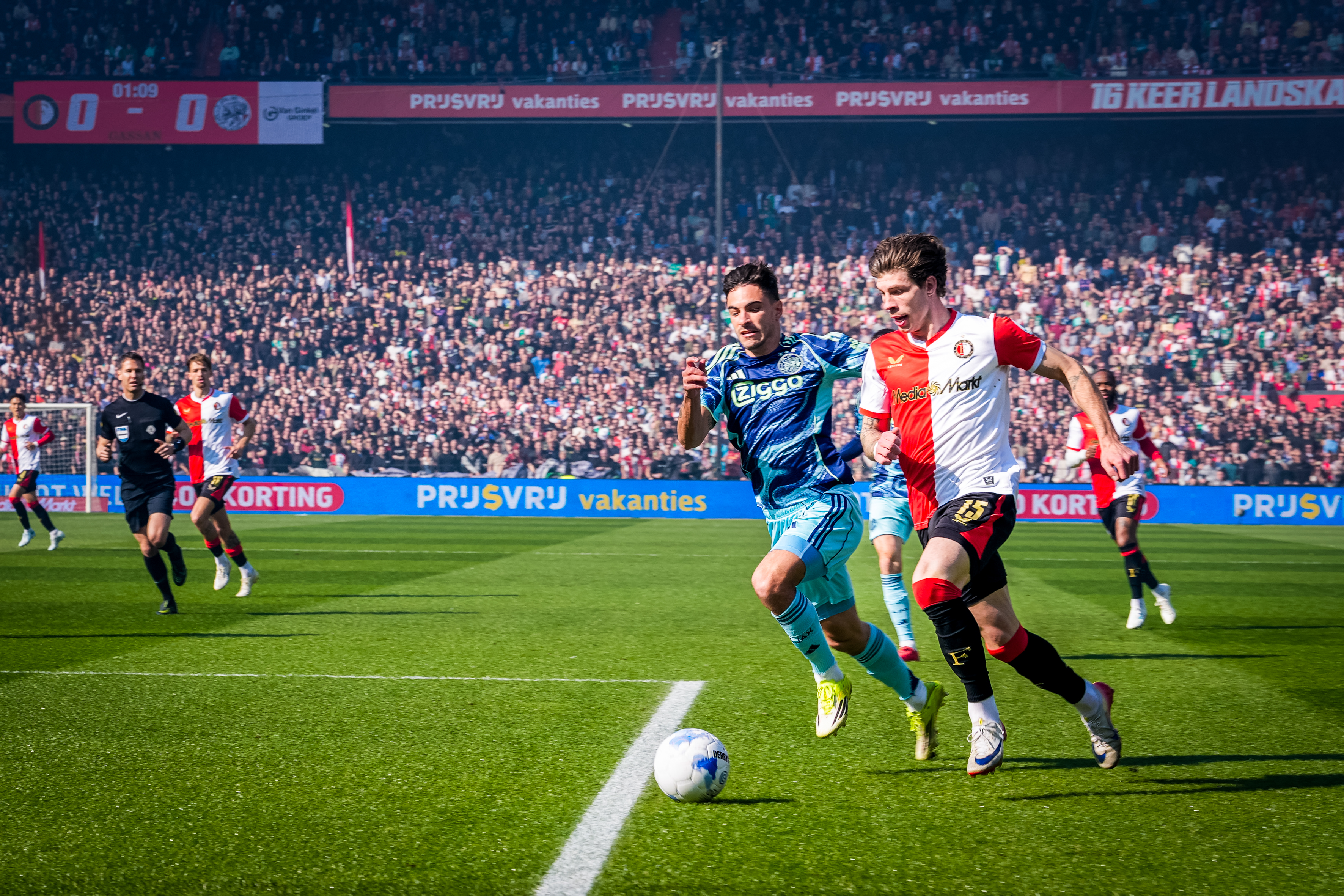 Liveblog • Feyenoord op jacht naar overwinning in de Klassieker [0-0]