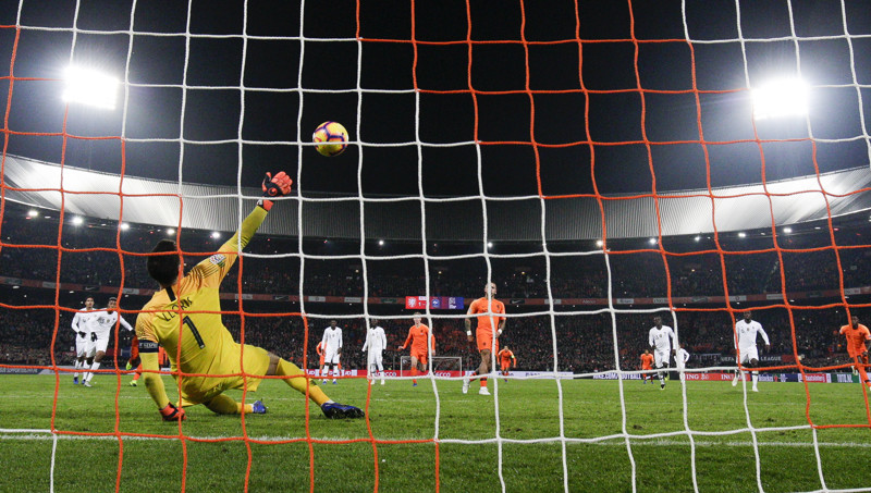 Nederland speelt uitzwaaiwedstrijd tegen Algerije in De Kuip: Feyenoorders bij beide landen