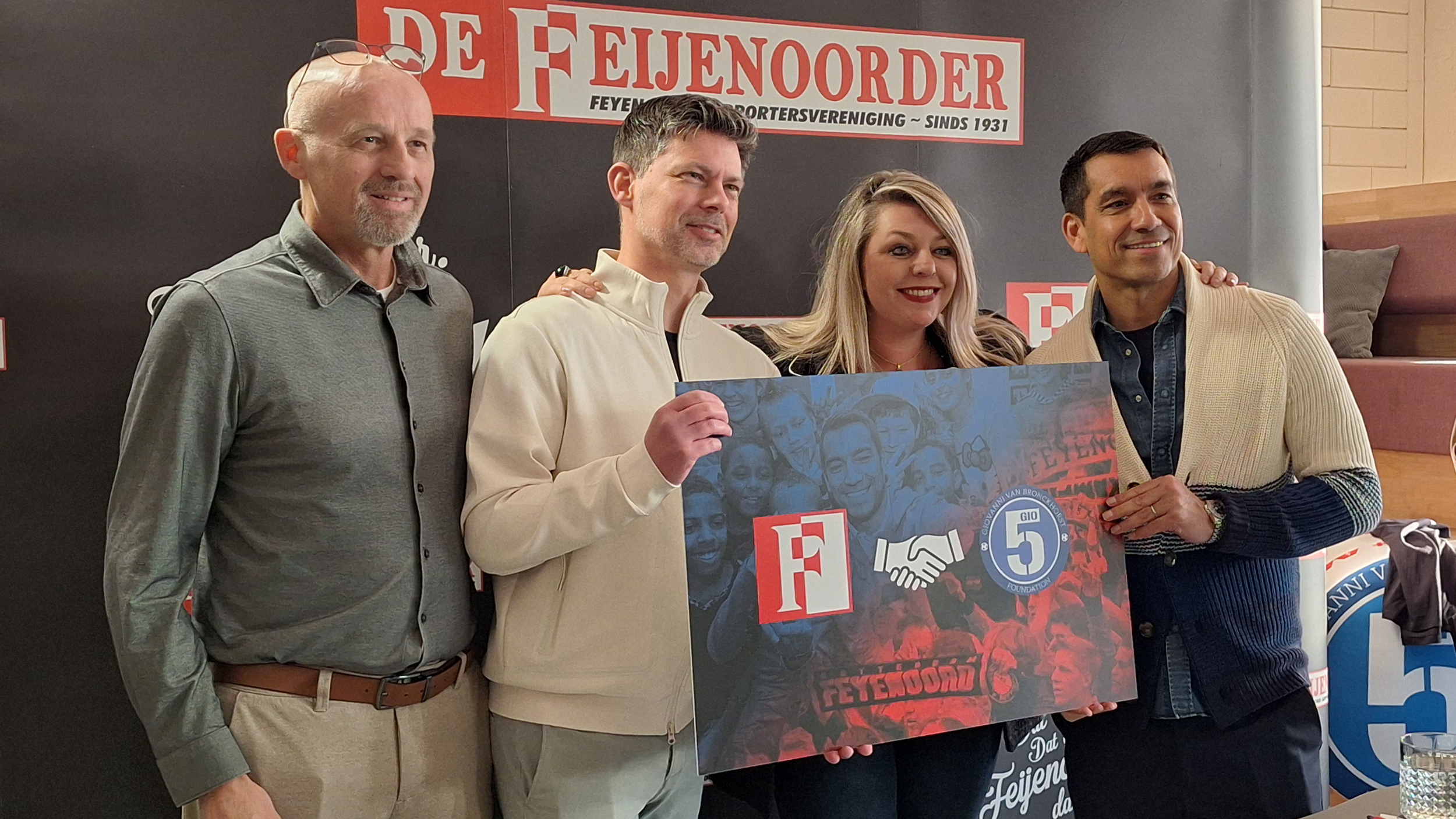 tekenmoment-gio-feijenoorder