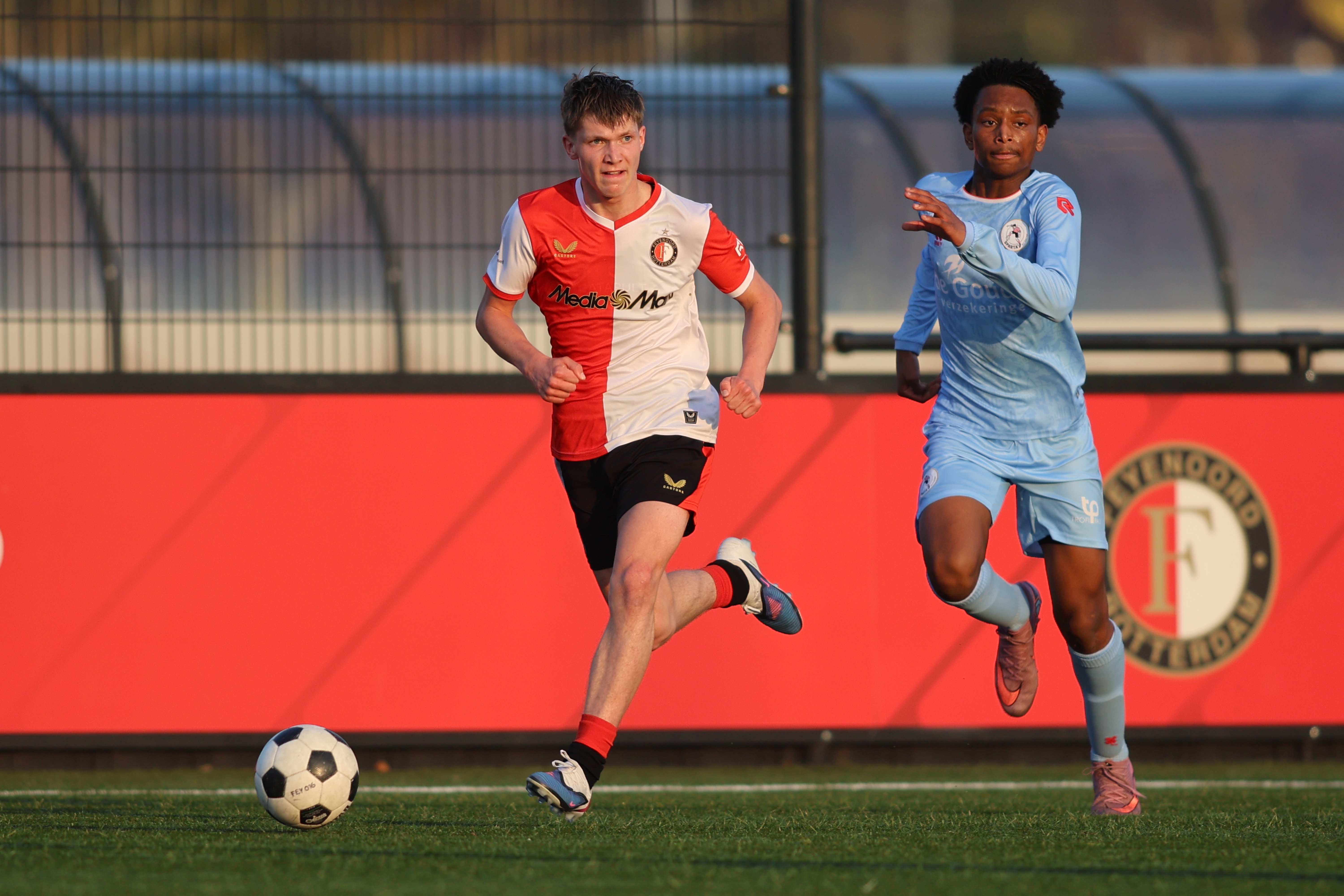 xavi-hak-vs-sparta-o16-jim-breeman-sports-photography-82