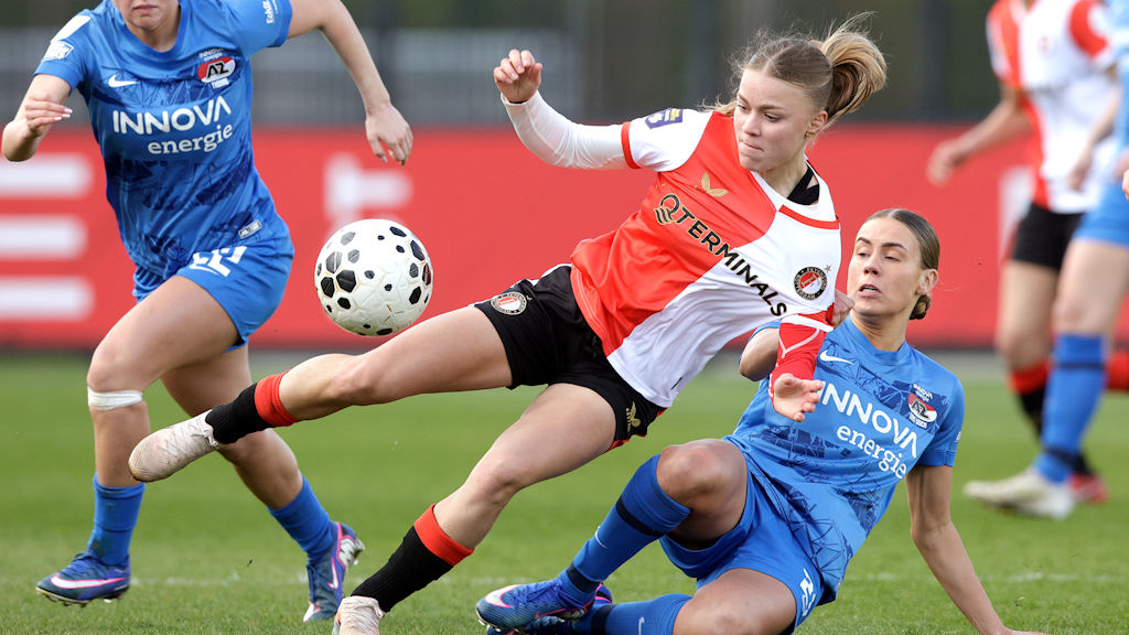 Feyenoord V1 speelt in doelpuntrijk duel gelijk tegen AZ