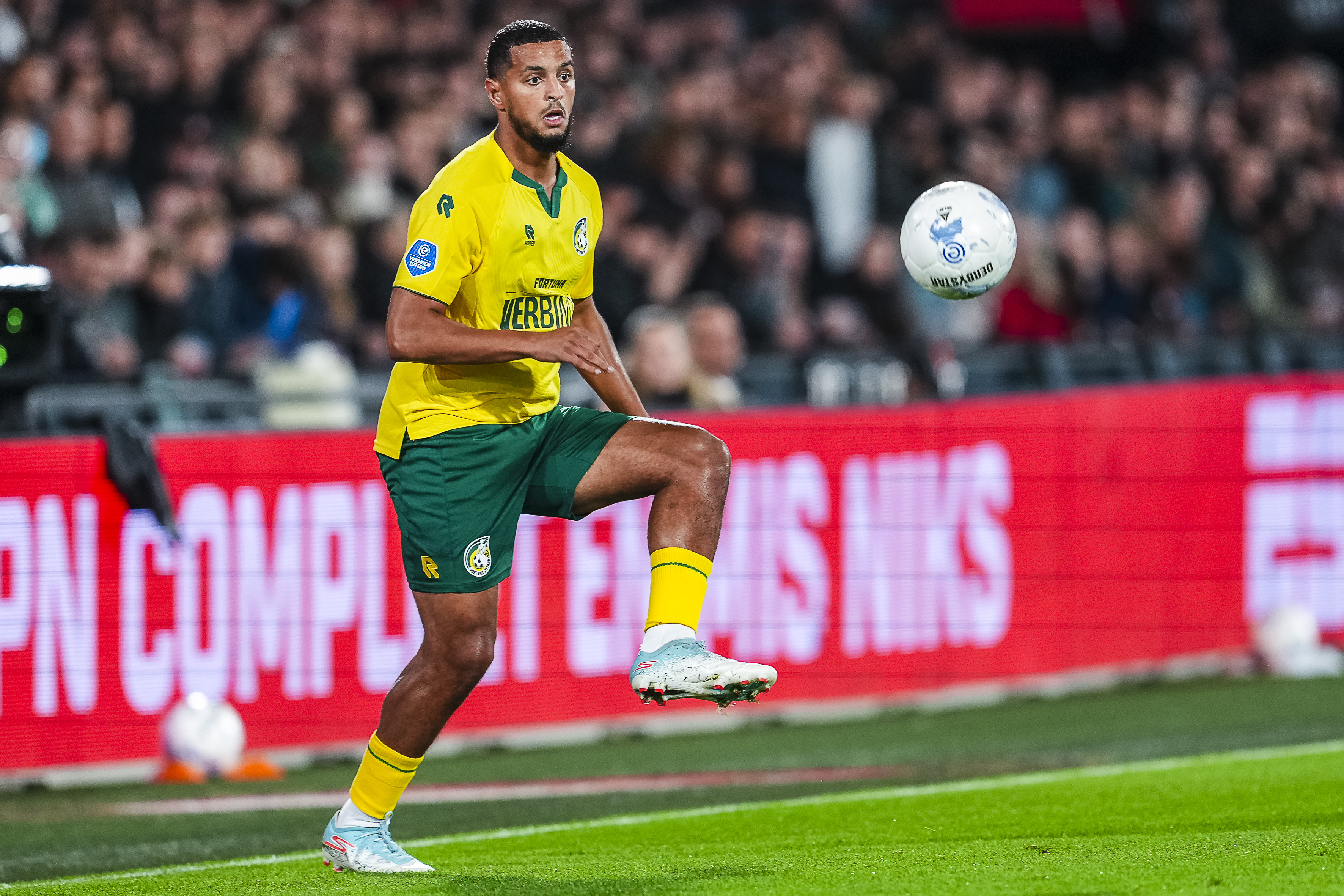 Ihattaren naar 'droomclub' Feyenoord deze zomer? "Ze gaan niet moeilijk doen"