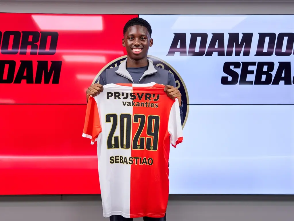 Feyenoord troeft concurrentie af en legt Dos Santos vast