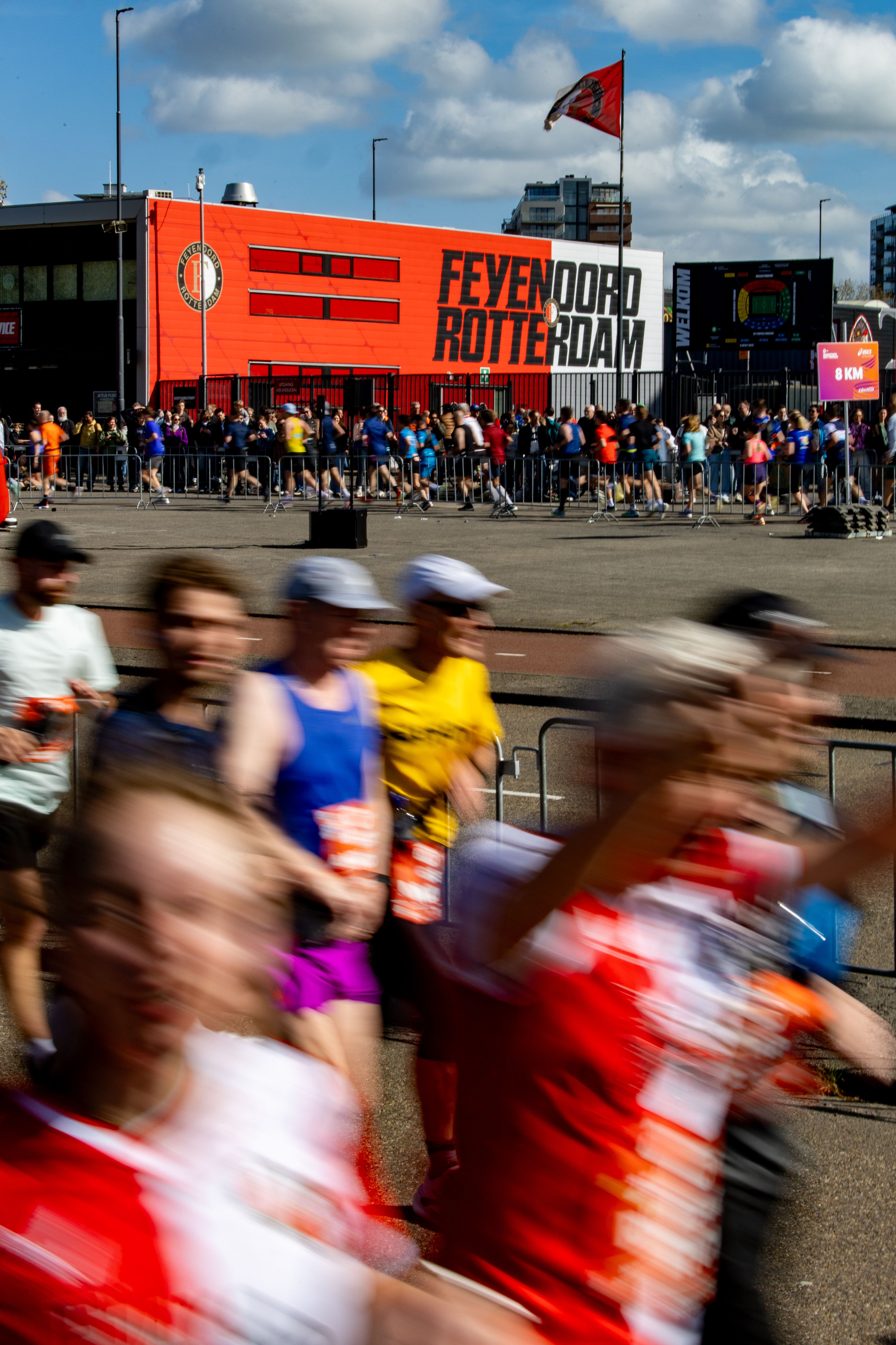 Feyenoord organiseert hardloopevenement rondom De Kuip
