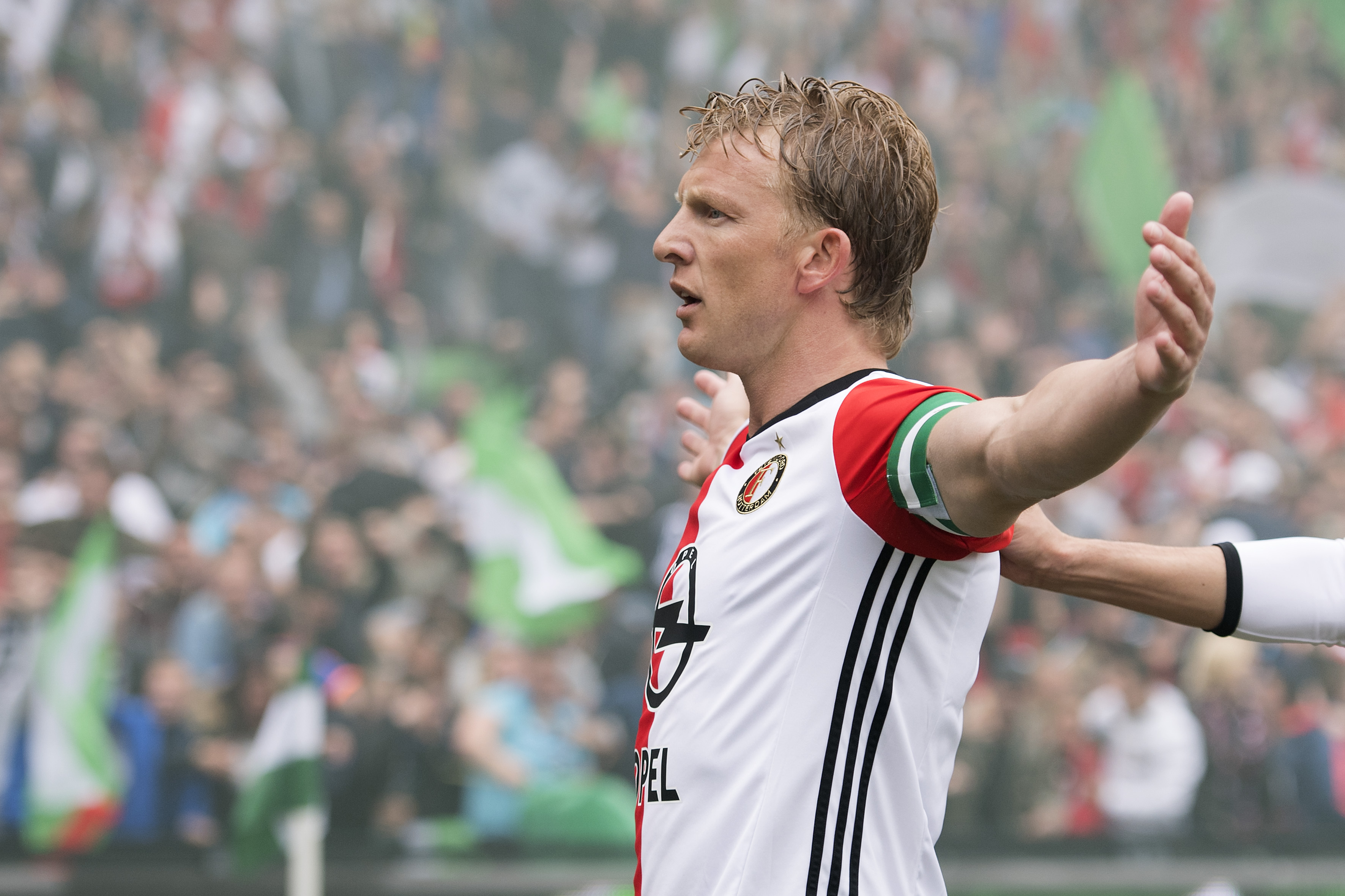 Feyenoord in de knel door complexe structuur: Kuyt wijst pijnpunt aan