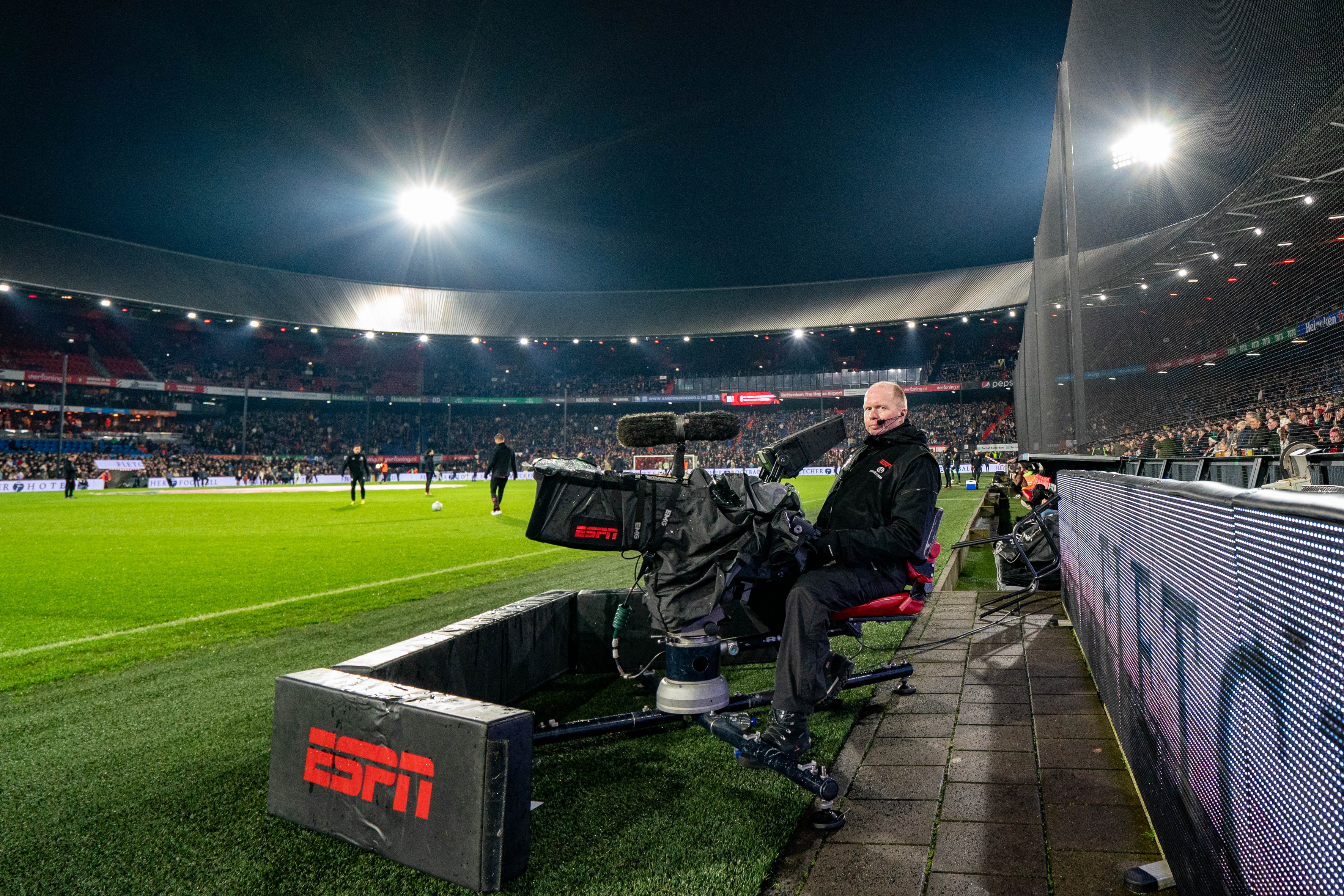 'Feyenoord kan Ajax passeren op tv-ranking en miljoenenvoordeel pakken'