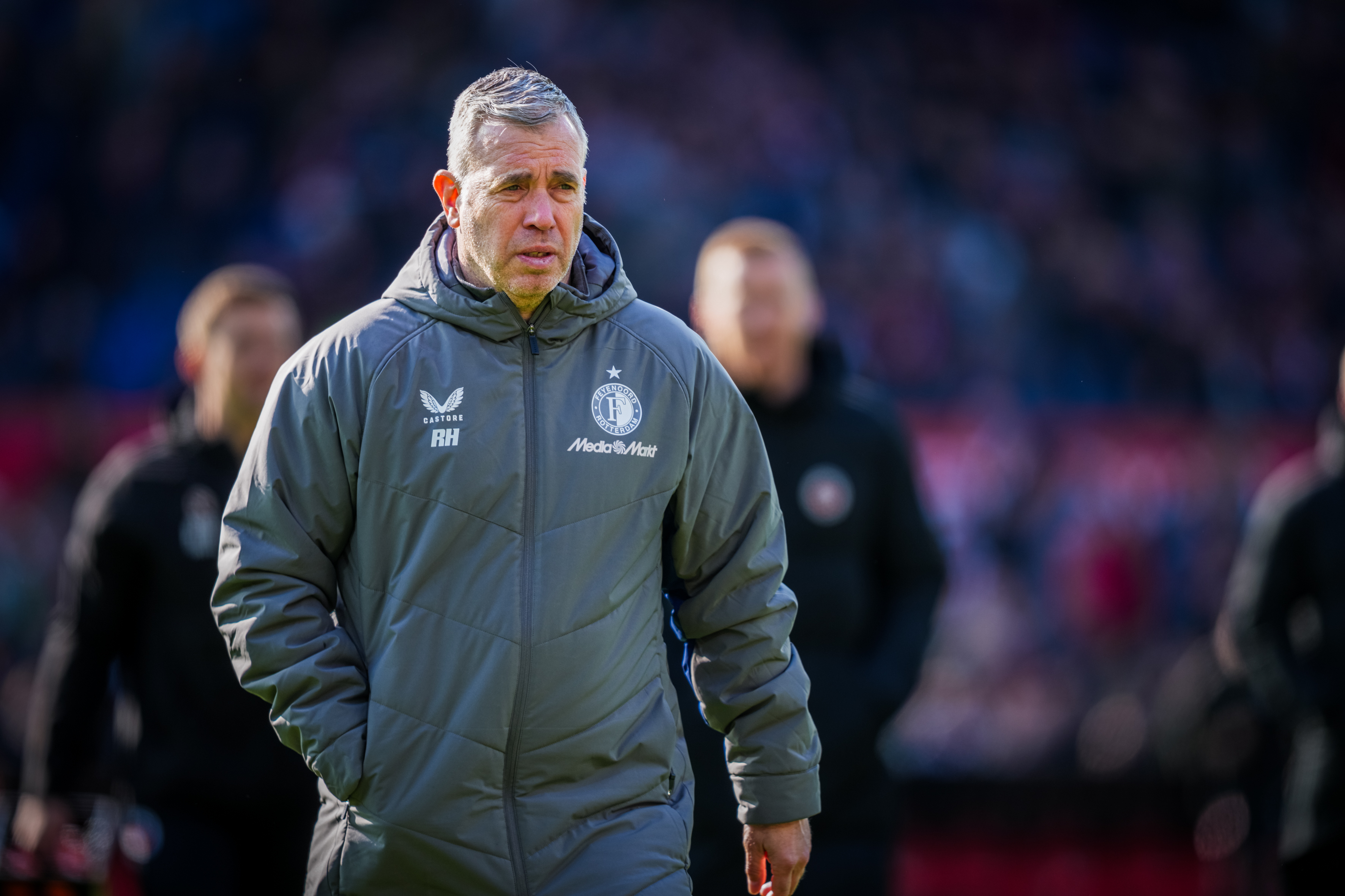 'Rol van assistent-trainer René Hake onzeker bij Feyenoord'