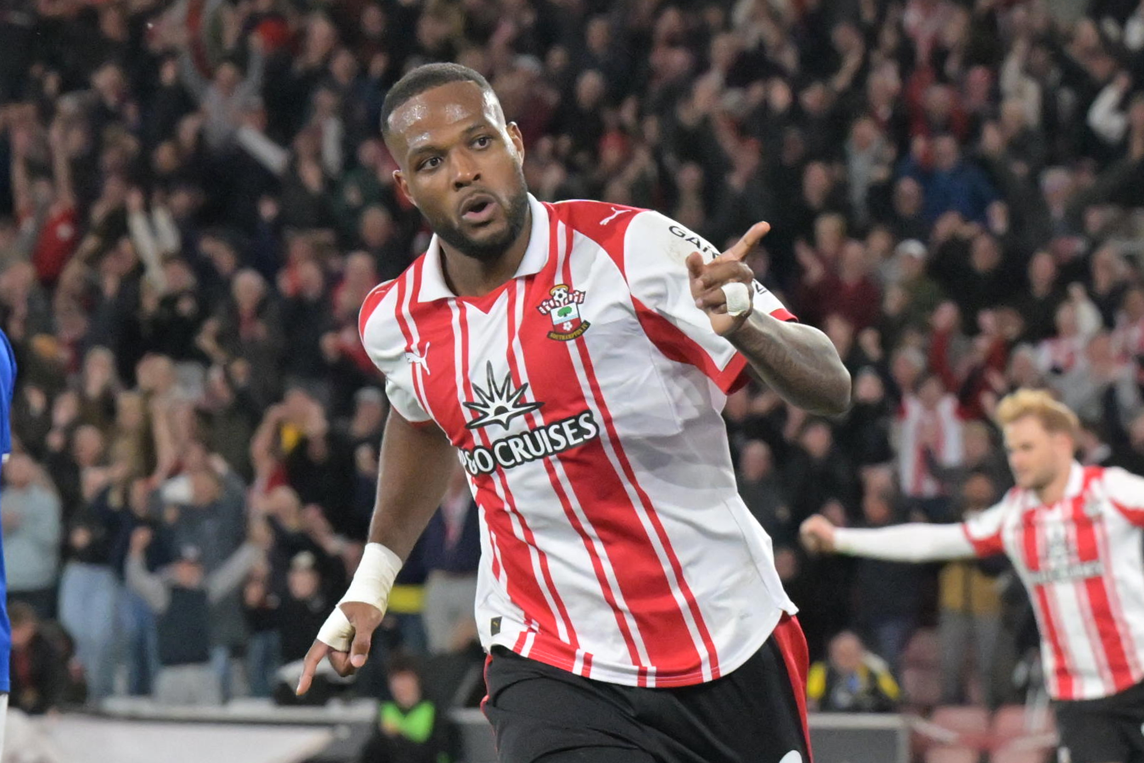 Van flop in De Kuip naar promotiedroom Premier League: ex-Feyenoorder floreert