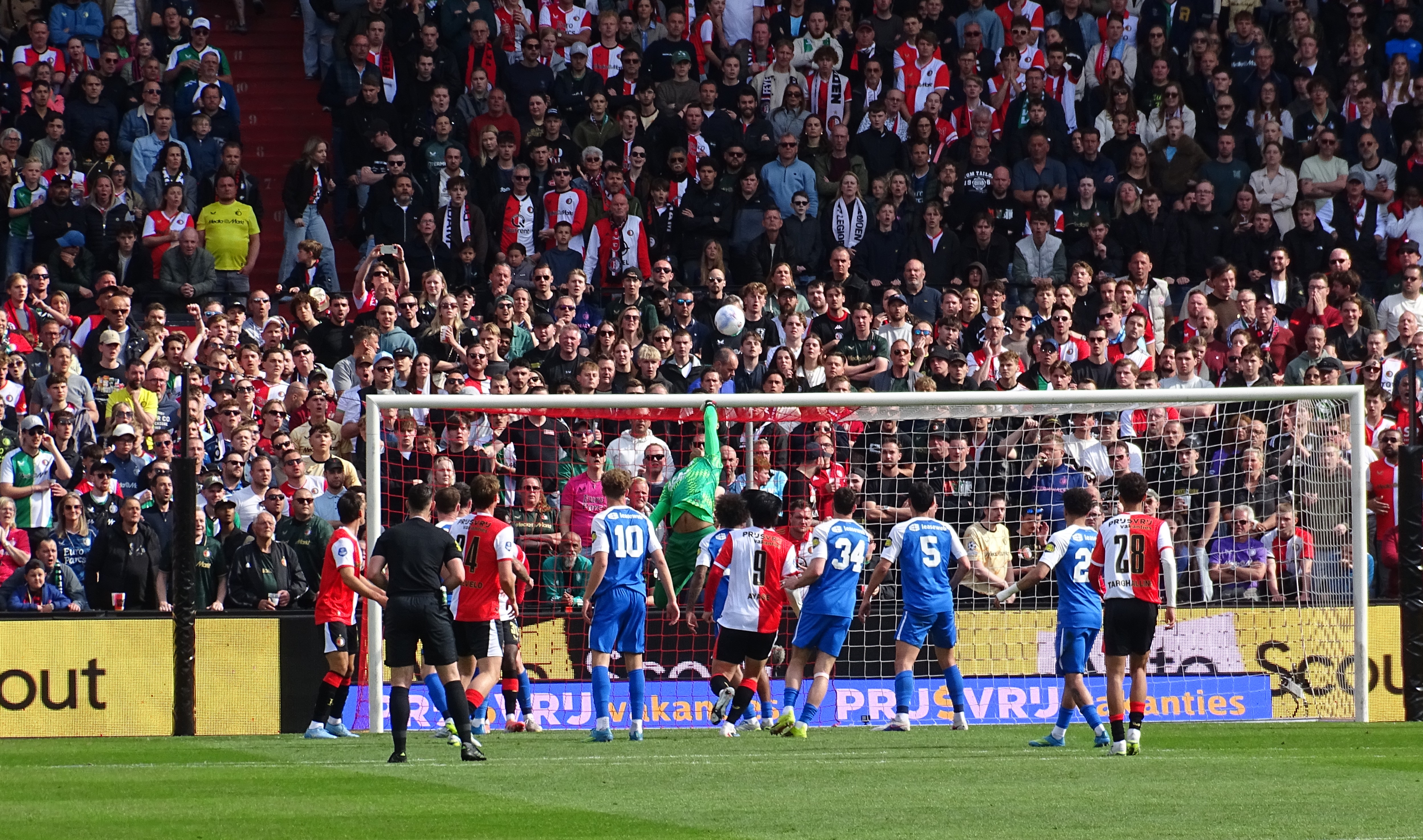 feyenoord-az-alkmaar-1-1-jim-breeman-sports-photography-30