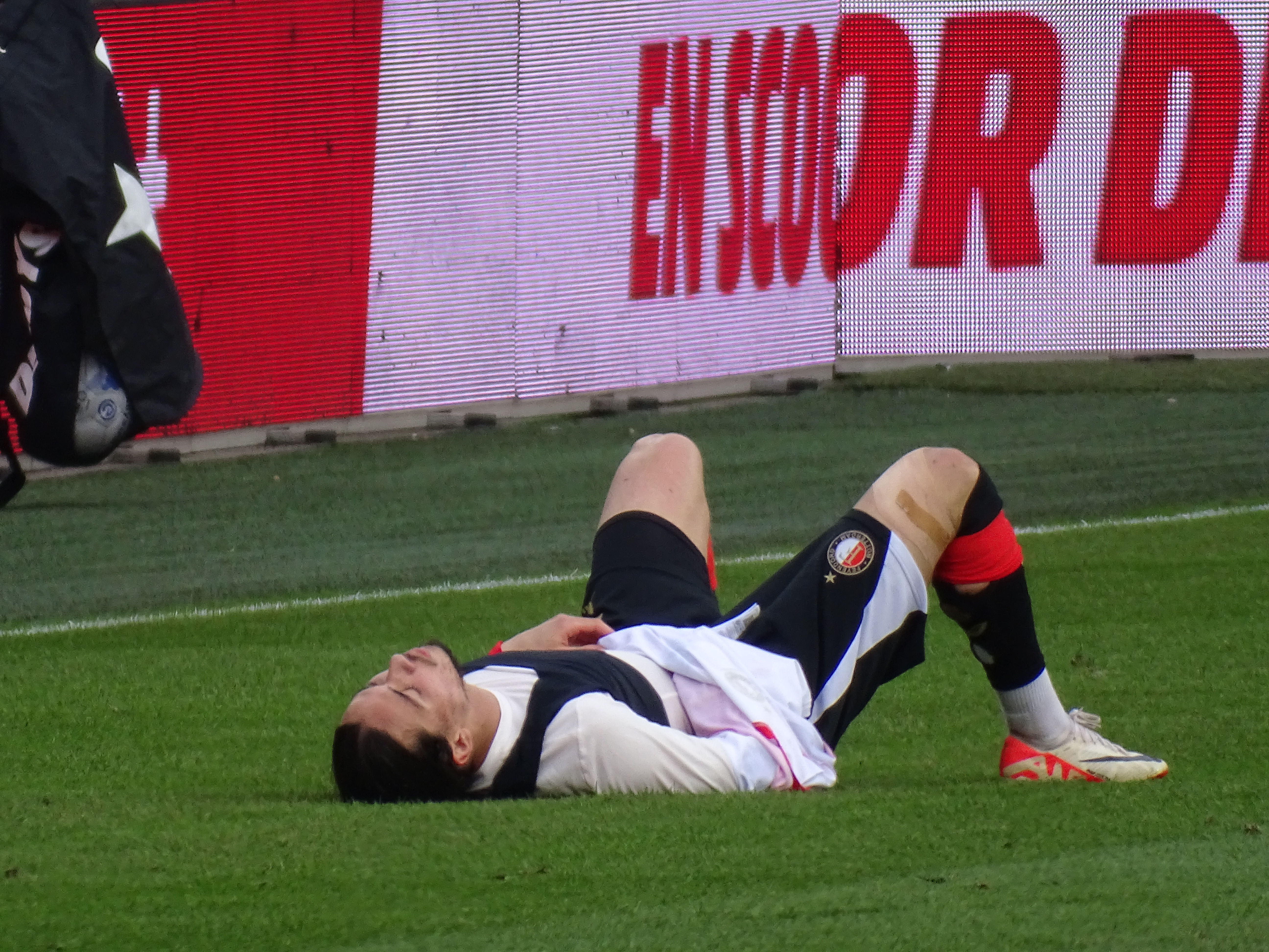 feyenoord-az-alkmaar-1-1-jim-breeman-sports-photography-57