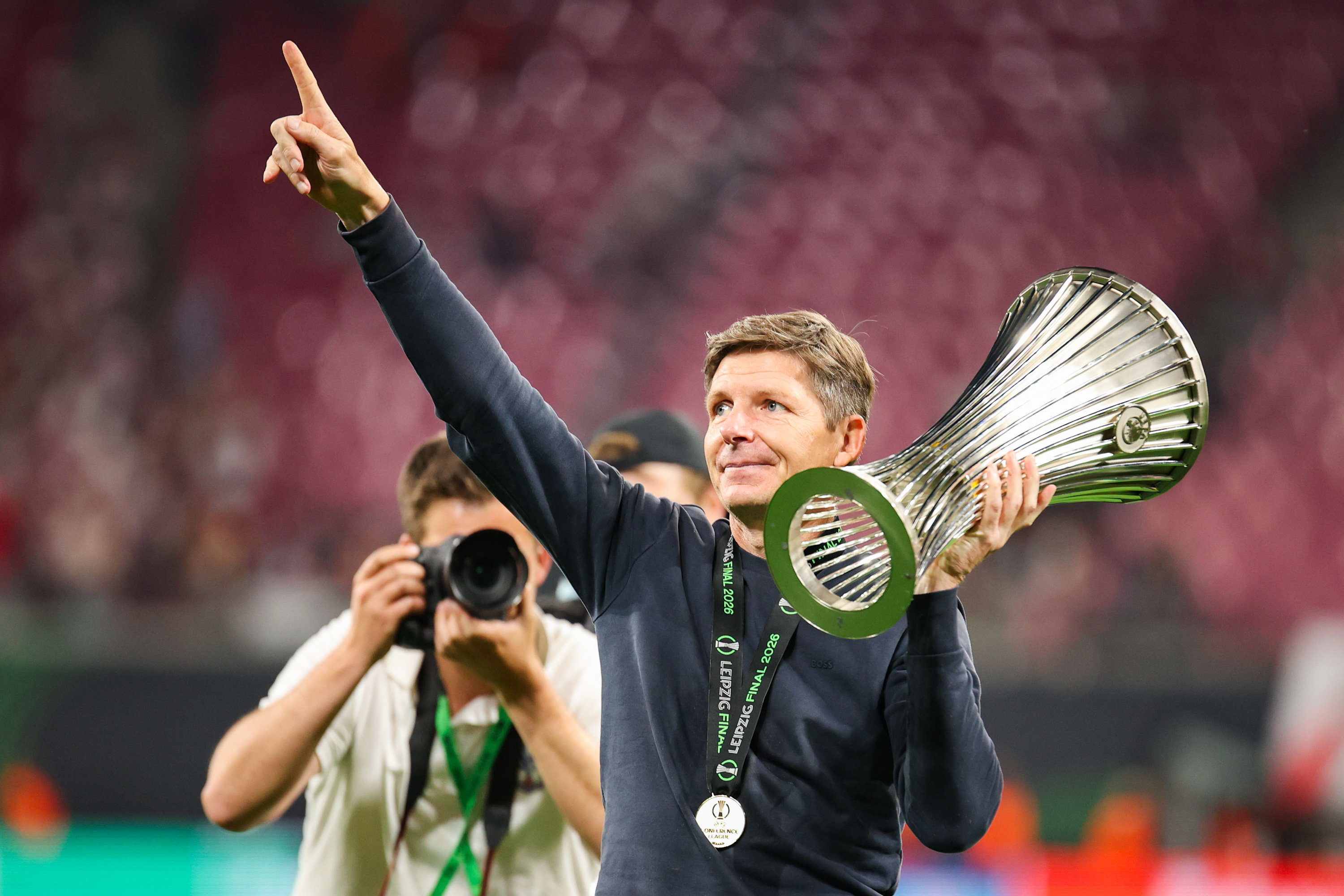 'Glasner wijst Feyenoord af en wacht op AC Milan'