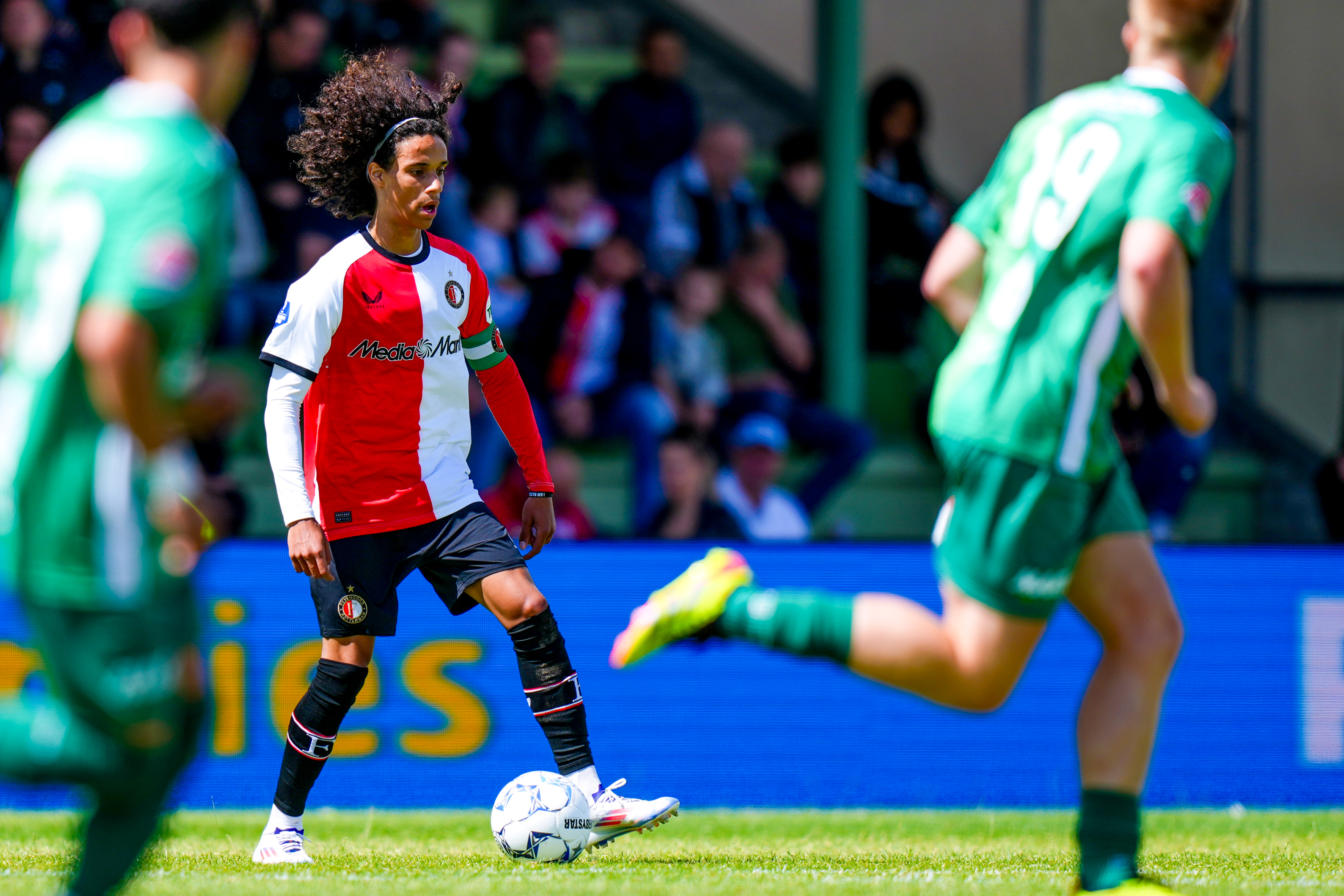 Vrije kaartverkoop voor eerste oefenwedstrijd FC Dordrecht - Feyenoord van start
