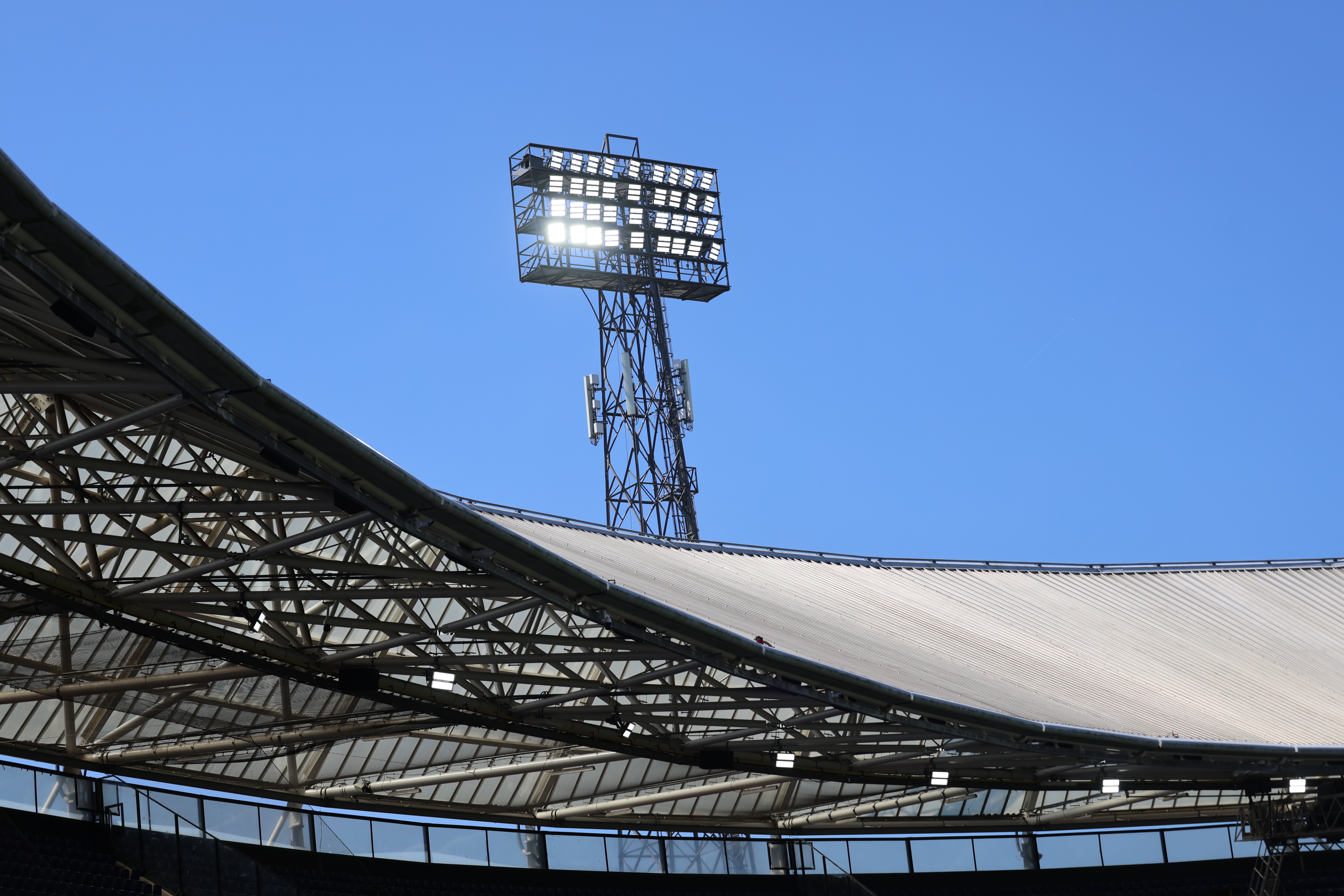 LIVE • ADO Den Haag komt op bezoek in De Kuip