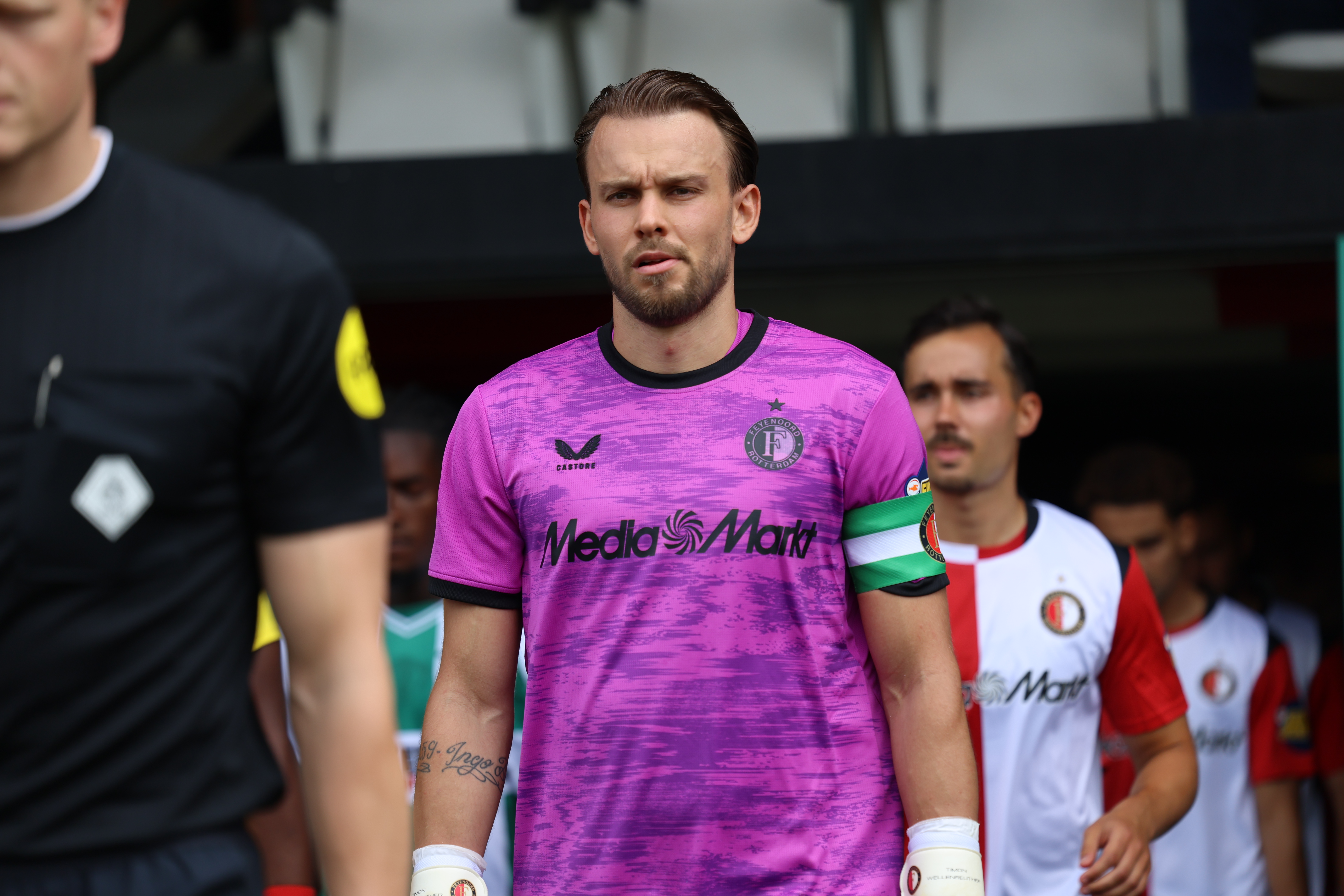 'Wolfsburg richt pijlen op Feyenoorder Wellenreuther'