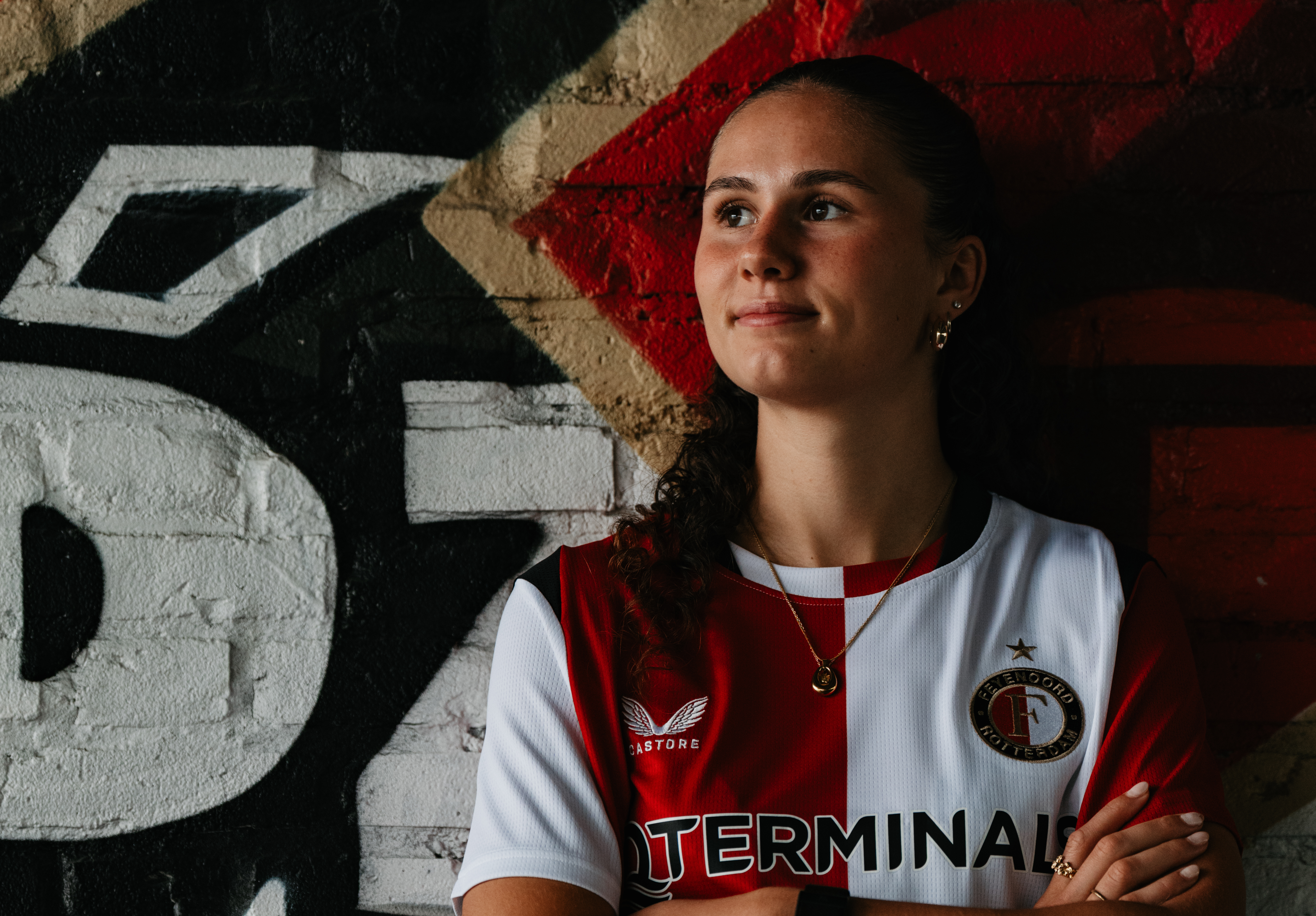 Mia Schmid nieuwste aanwinst Feyenoord V1