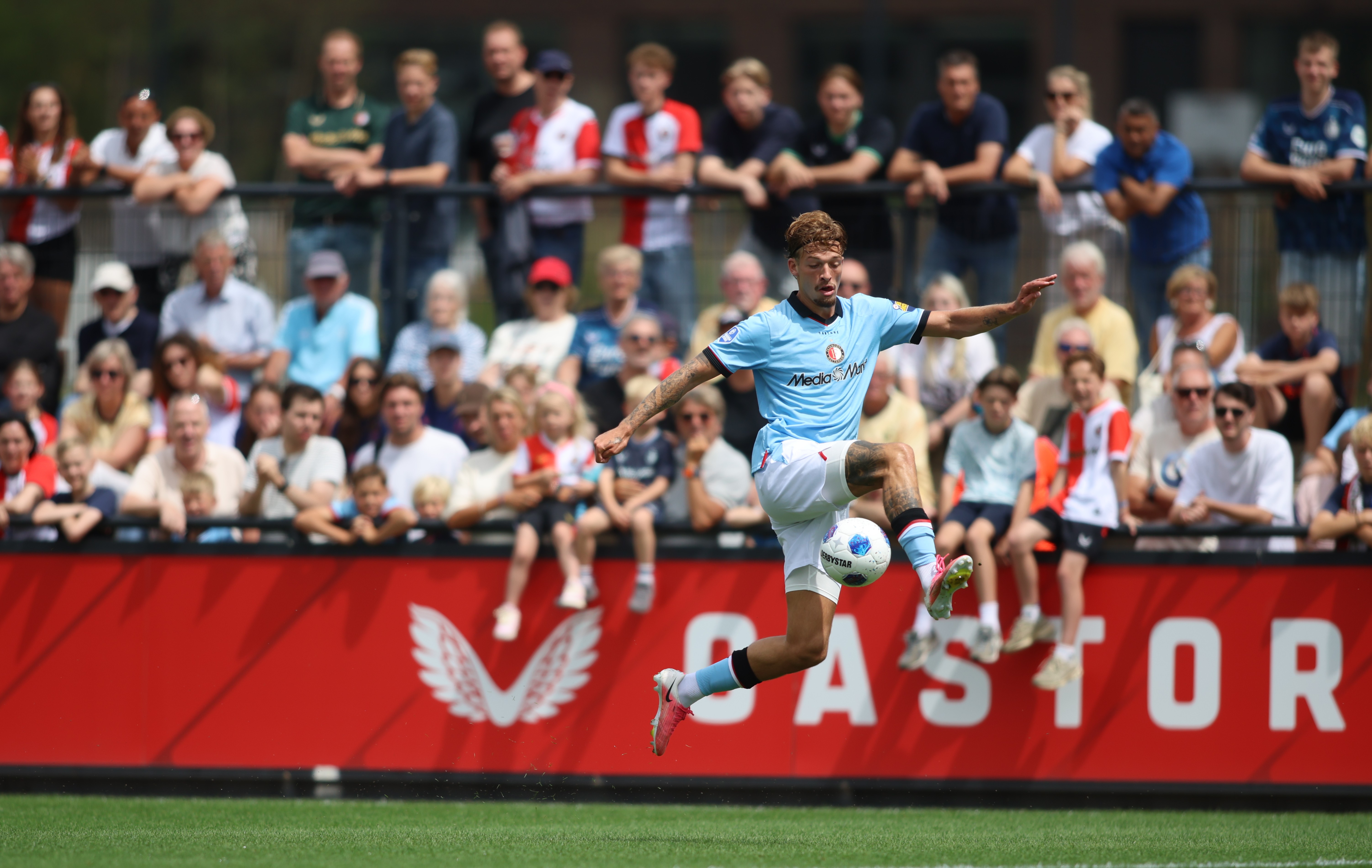 feyenoord-sc-royal-charlois-3-1-jim-breeman-sports-photography-137