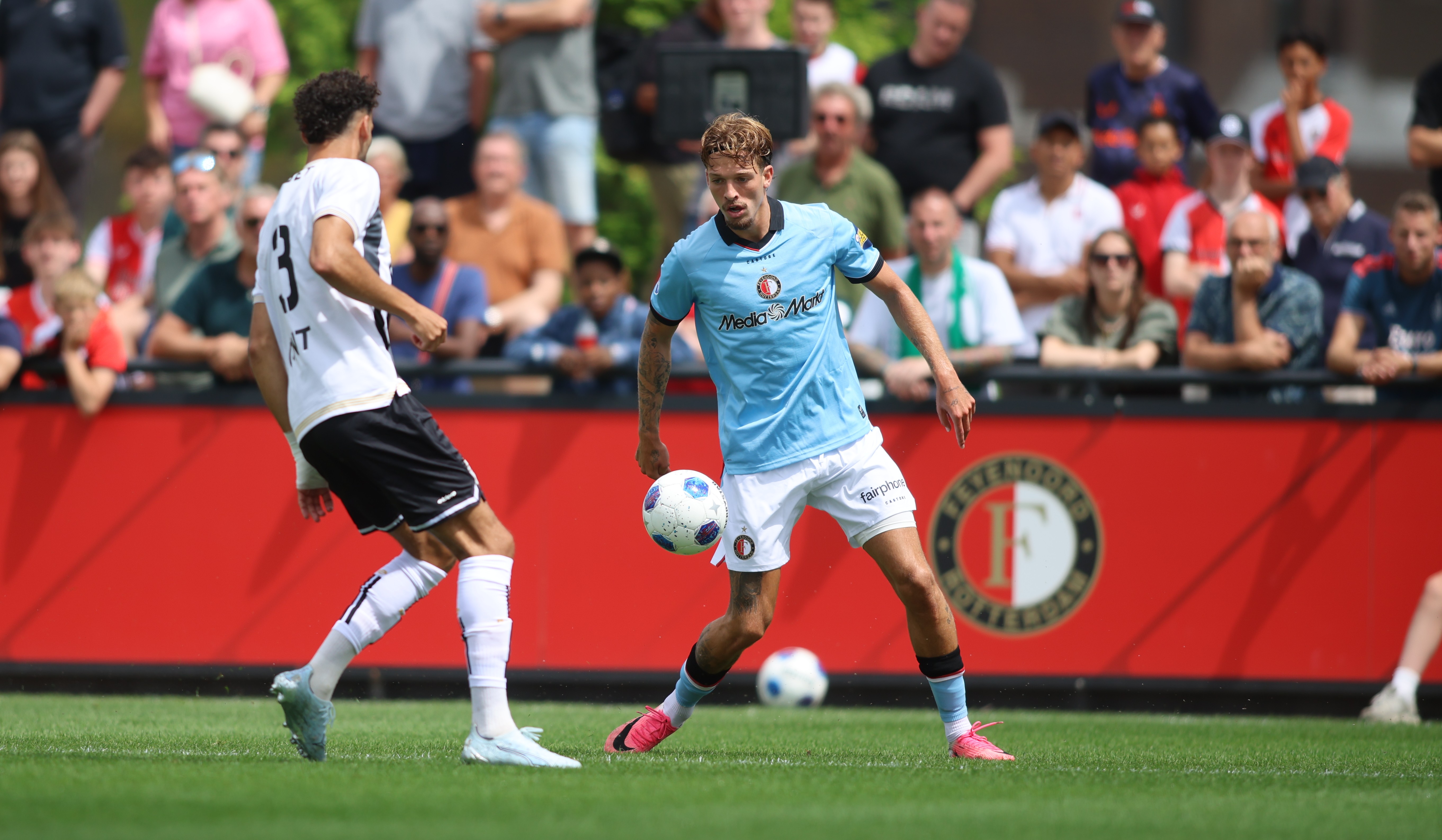 feyenoord-sc-royal-charlois-3-1-jim-breeman-sports-photography-139