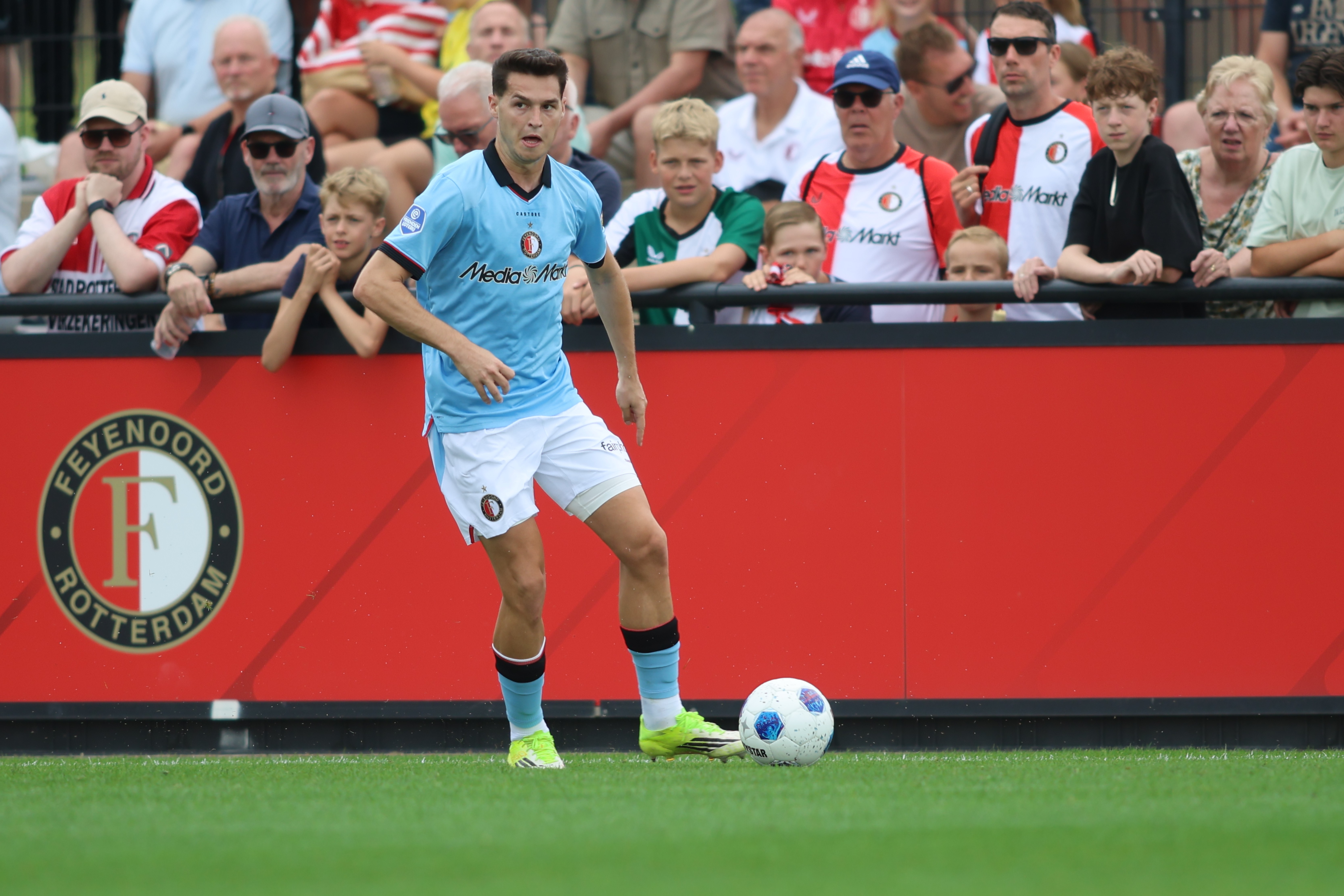 feyenoord-sc-royal-charlois-3-1-jim-breeman-sports-photography-199