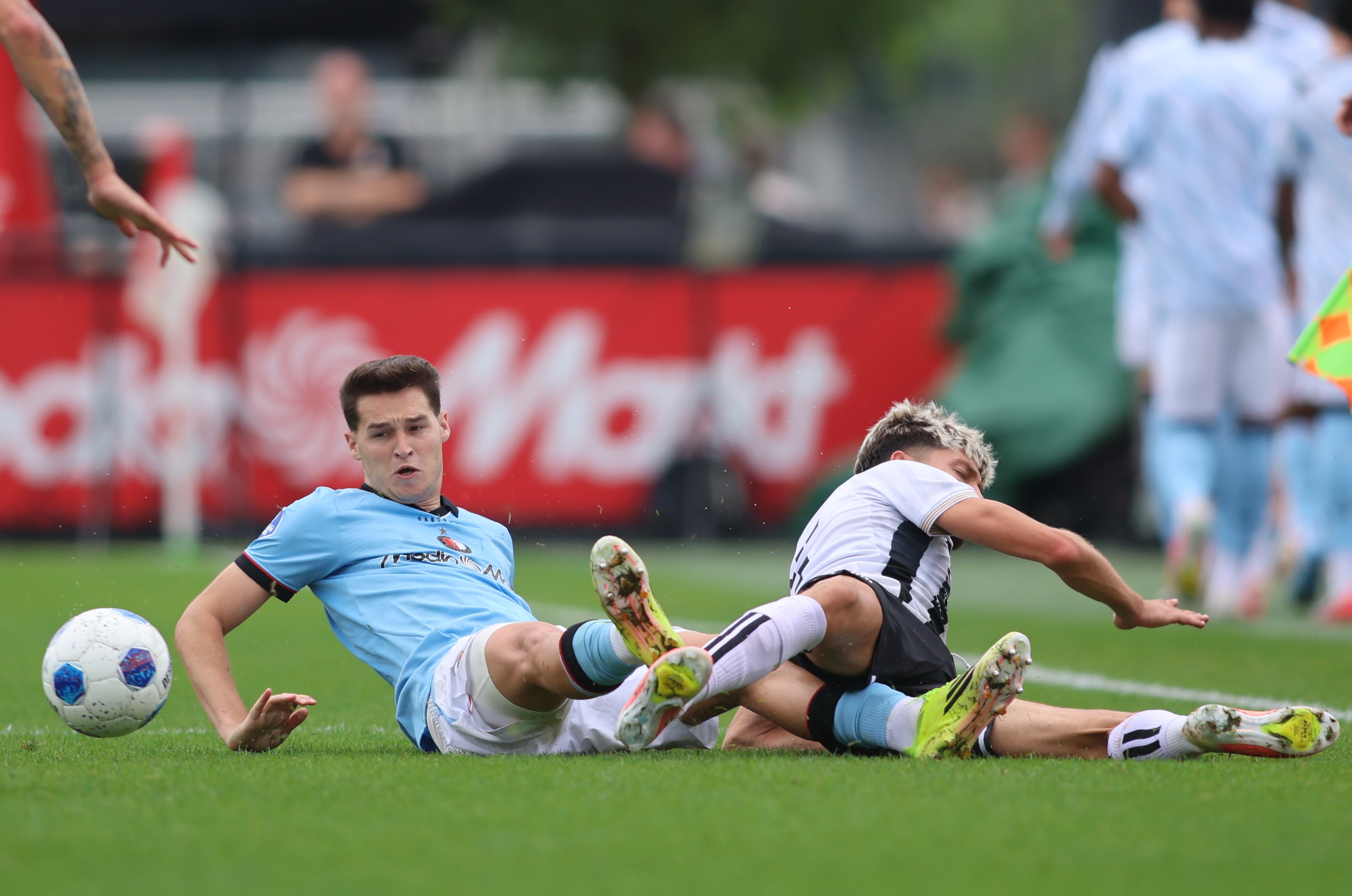 feyenoord-sc-royal-charlois-3-1-jim-breeman-sports-photography-296