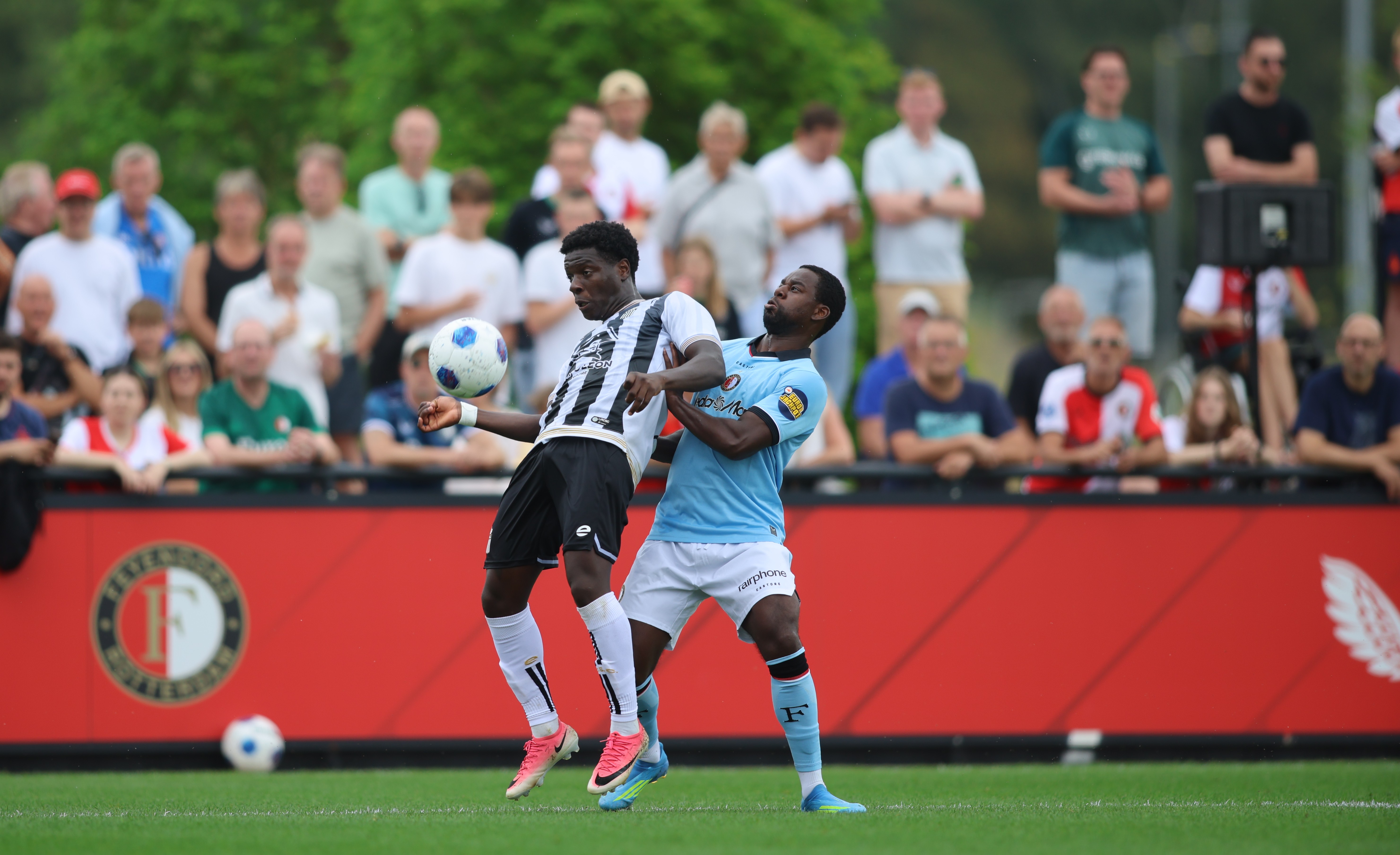 feyenoord-sc-royal-charlois-3-1-jim-breeman-sports-photography-320
