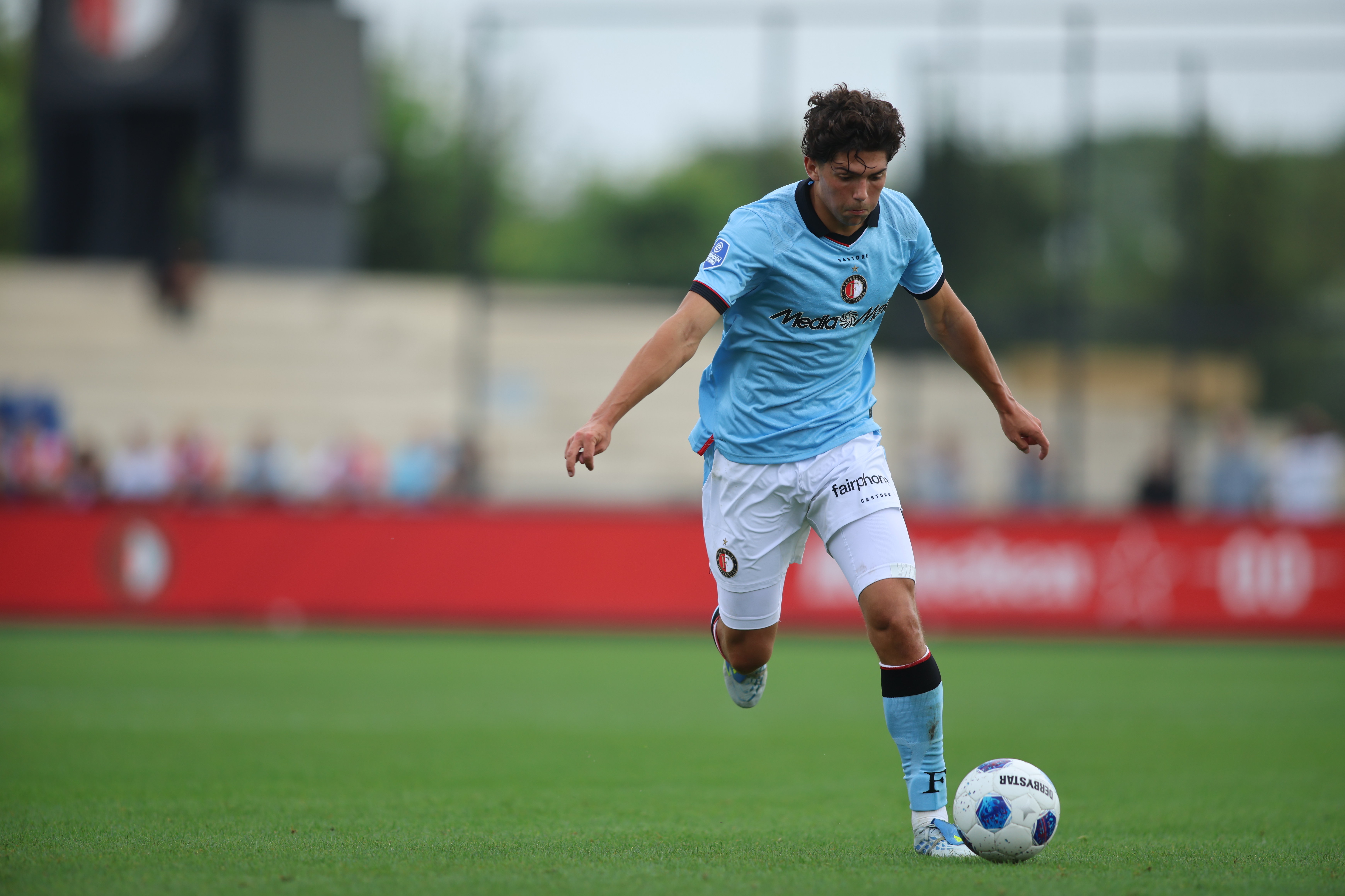 feyenoord-sc-royal-charlois-3-1-jim-breeman-sports-photography-383