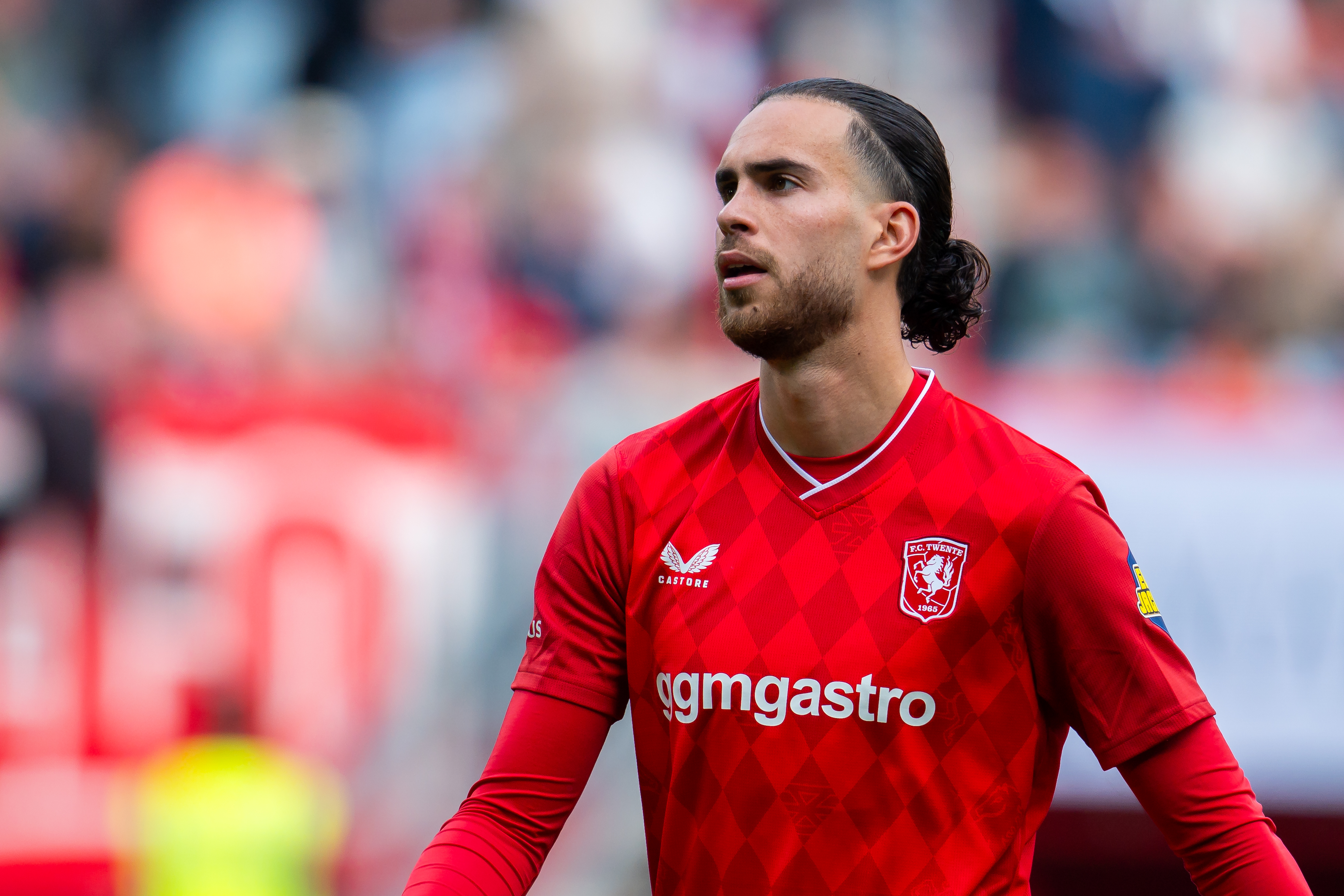 Zerrouki-transfer levert Feyenoord tóch meer miljoenen op dan gedacht